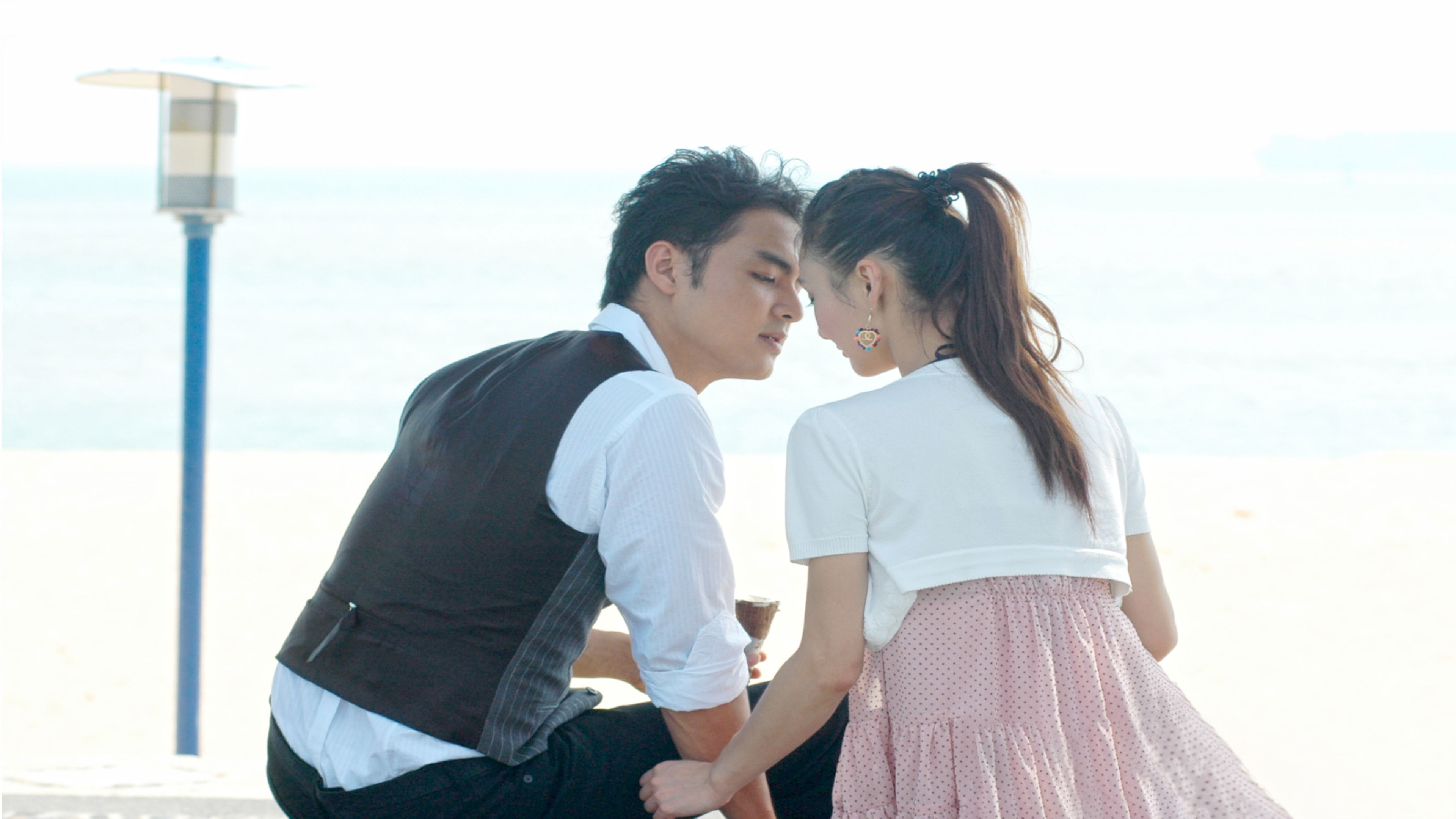 Backdrop for 幸福一定强