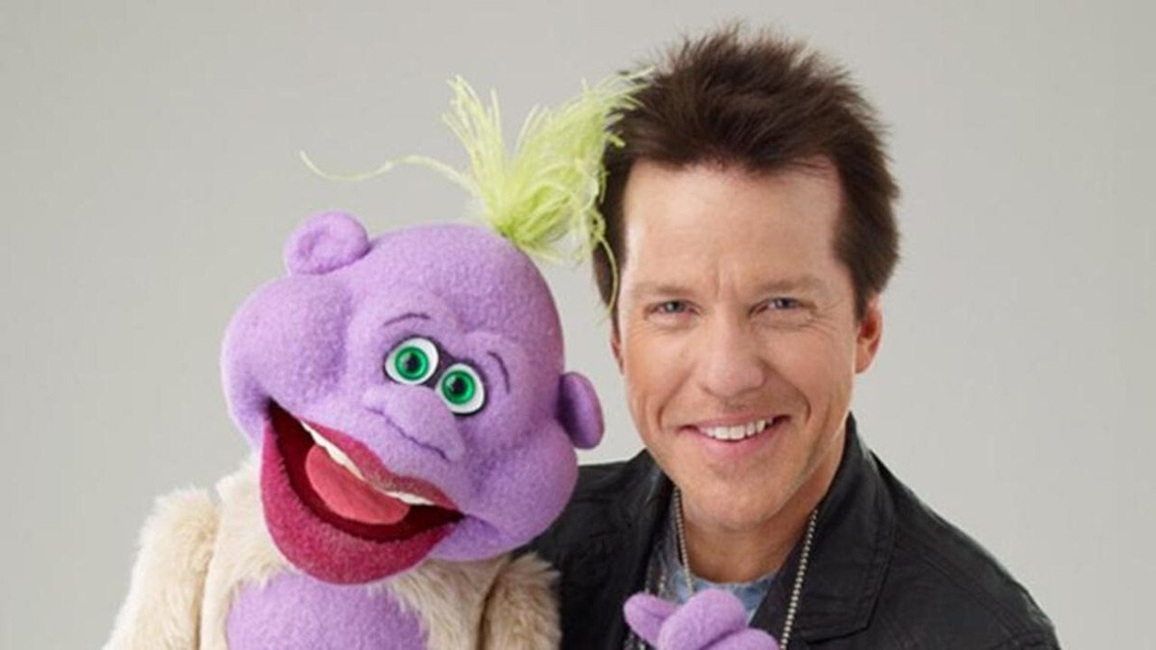 Backdrop for Jeff Dunham: Birth of a Dummy