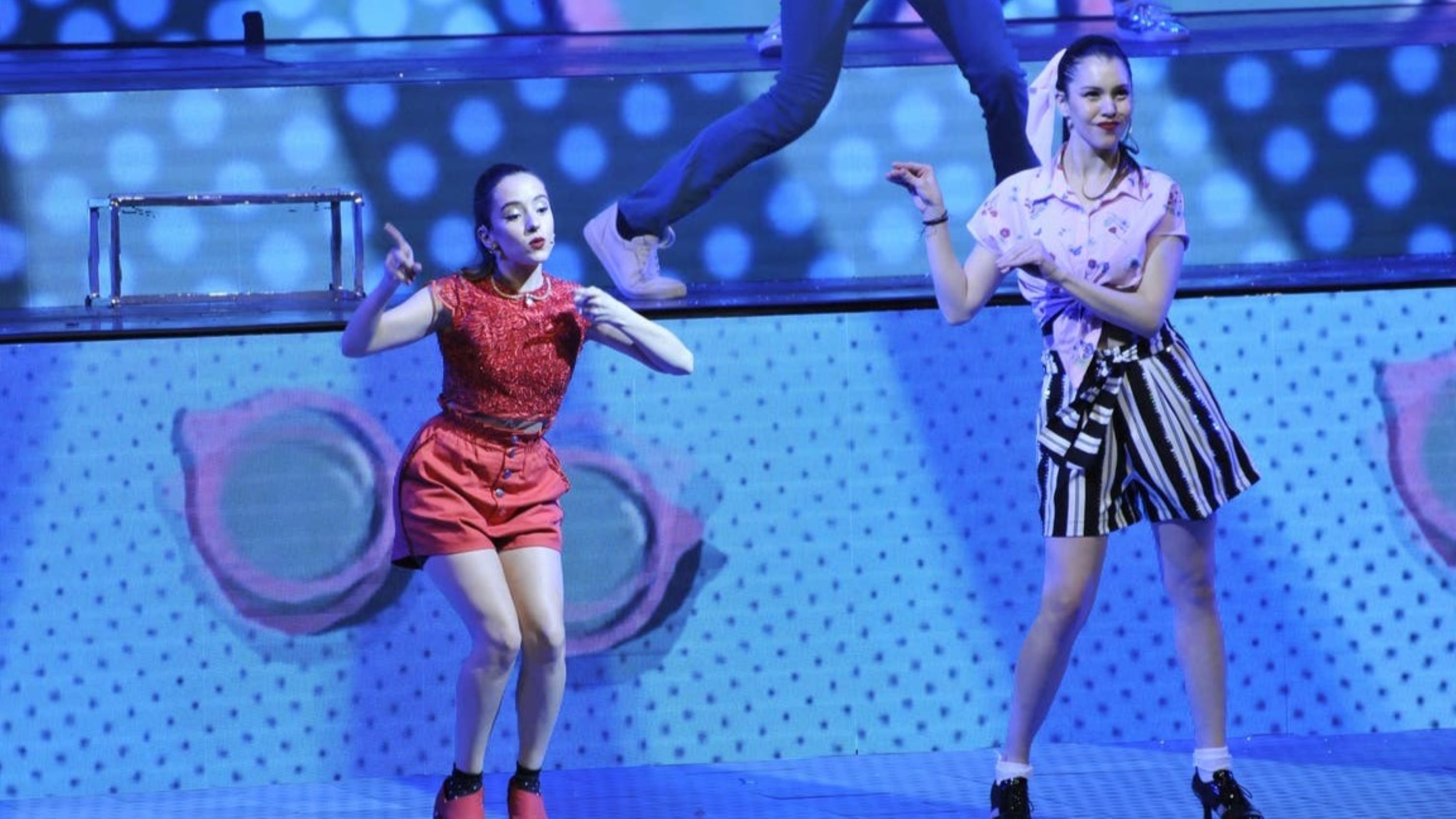 Backdrop for Club 57: El tiempo corre al revés - Live