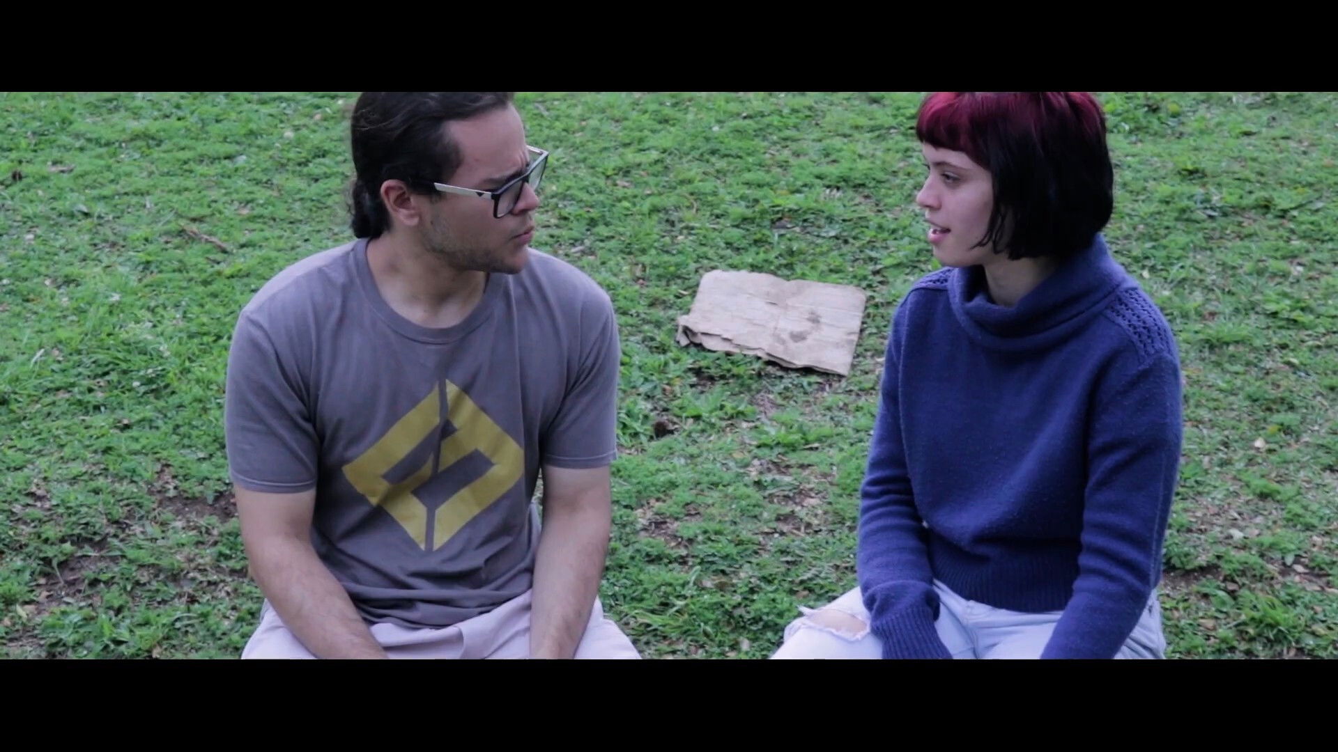 Backdrop for A Maldição do Papel