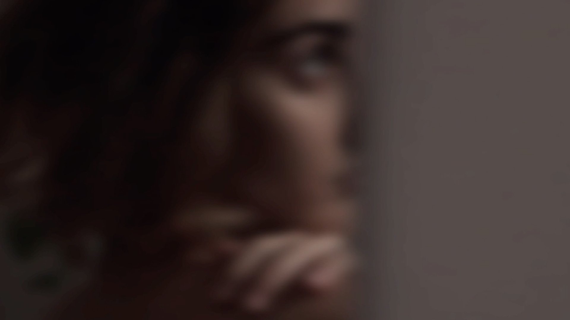 Backdrop for En esos instantes