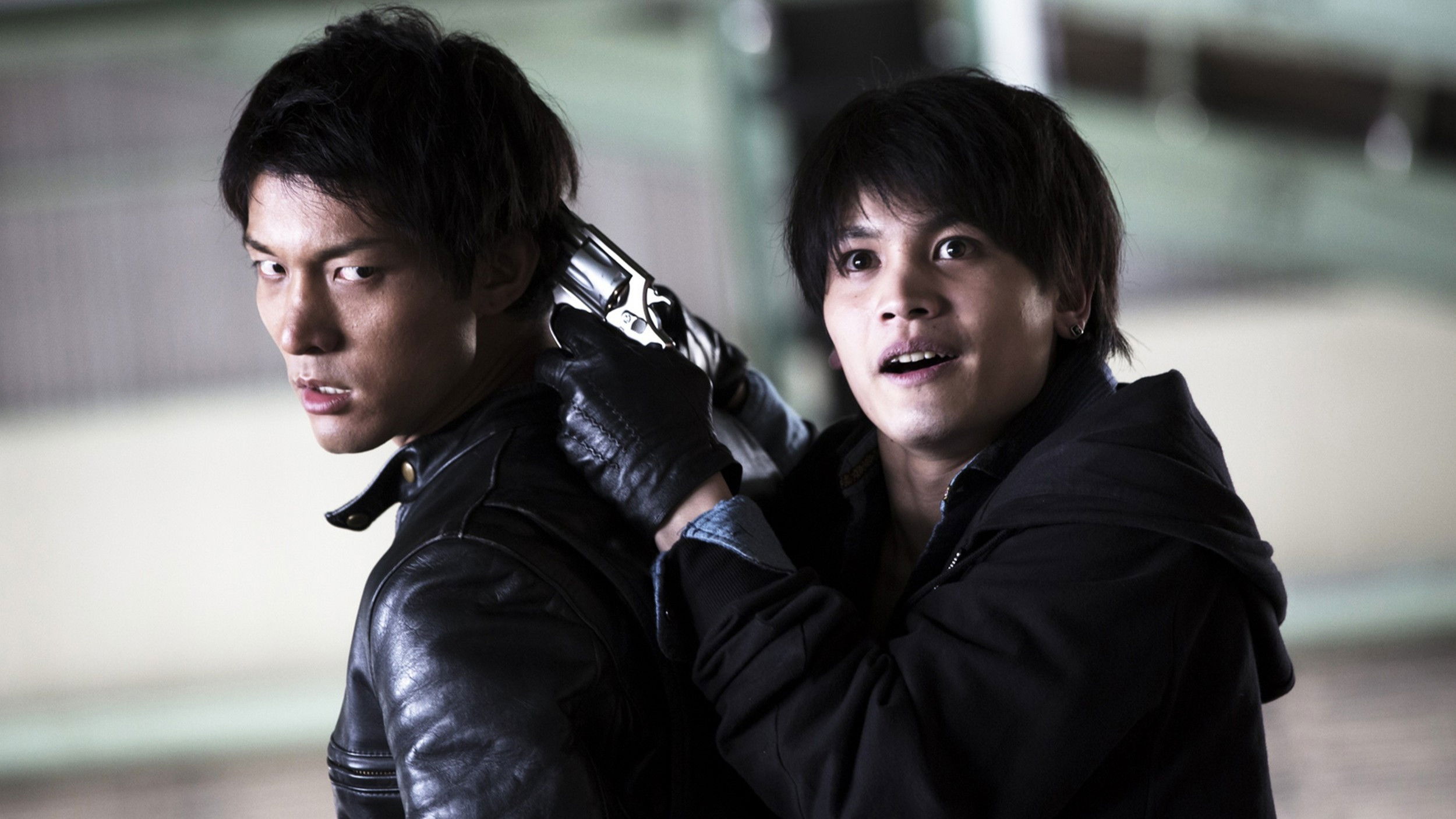 Backdrop for War in the Shadows