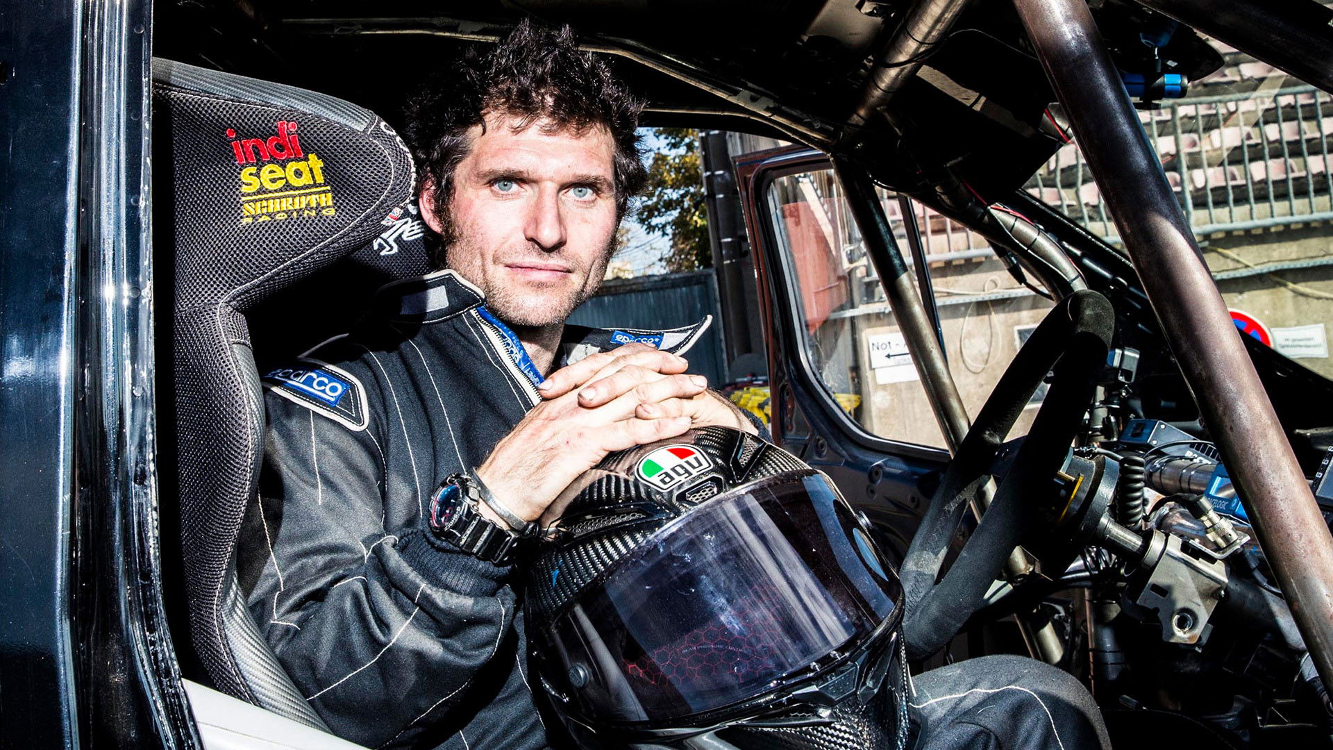 Backdrop for Guy Martin: The World's Fastest Van?