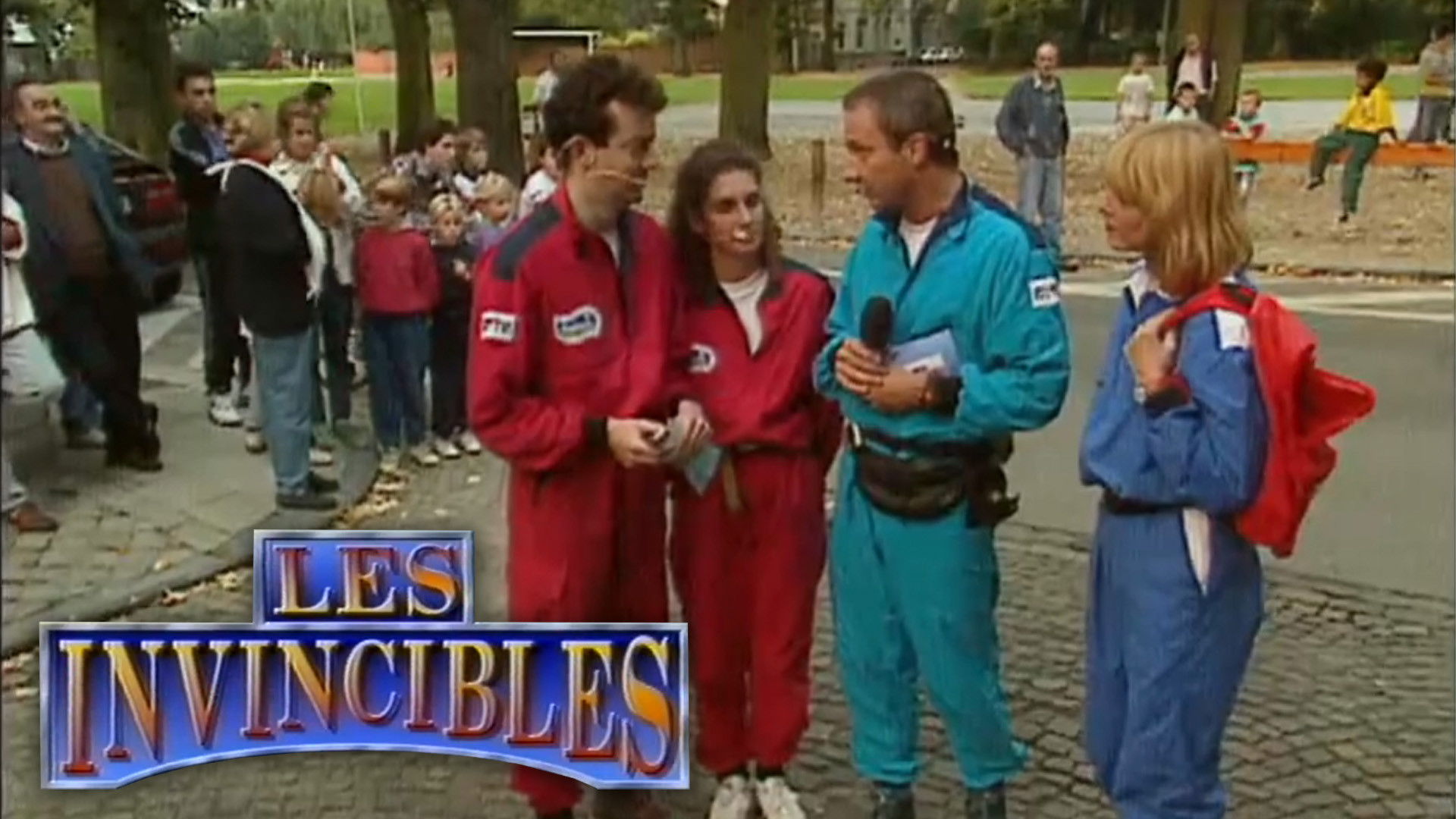 Backdrop for Les invincibles