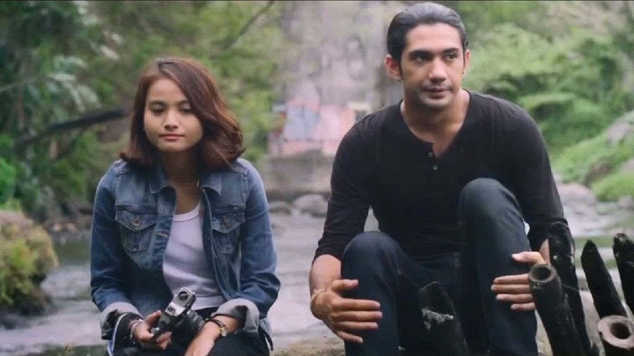 Backdrop for Strawberry Surprise