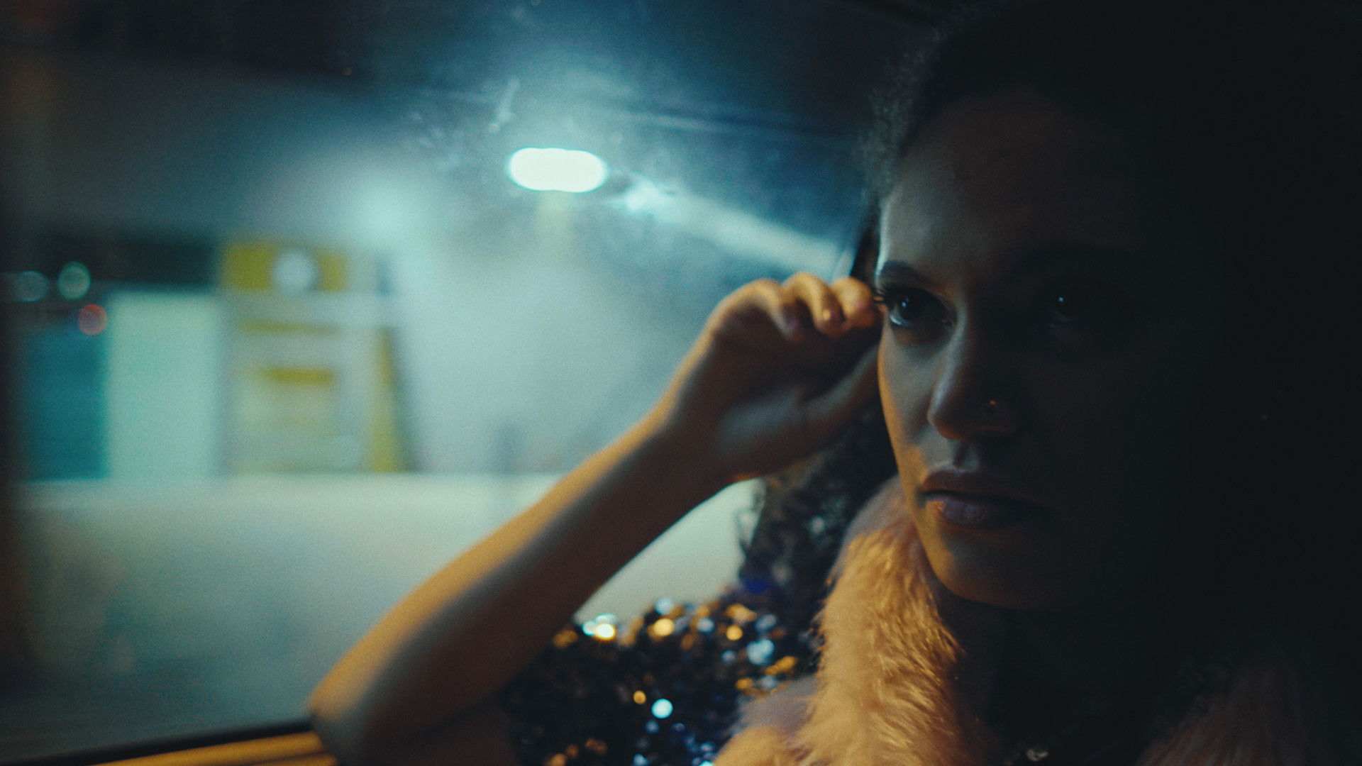 Backdrop for Text me when you get home xx