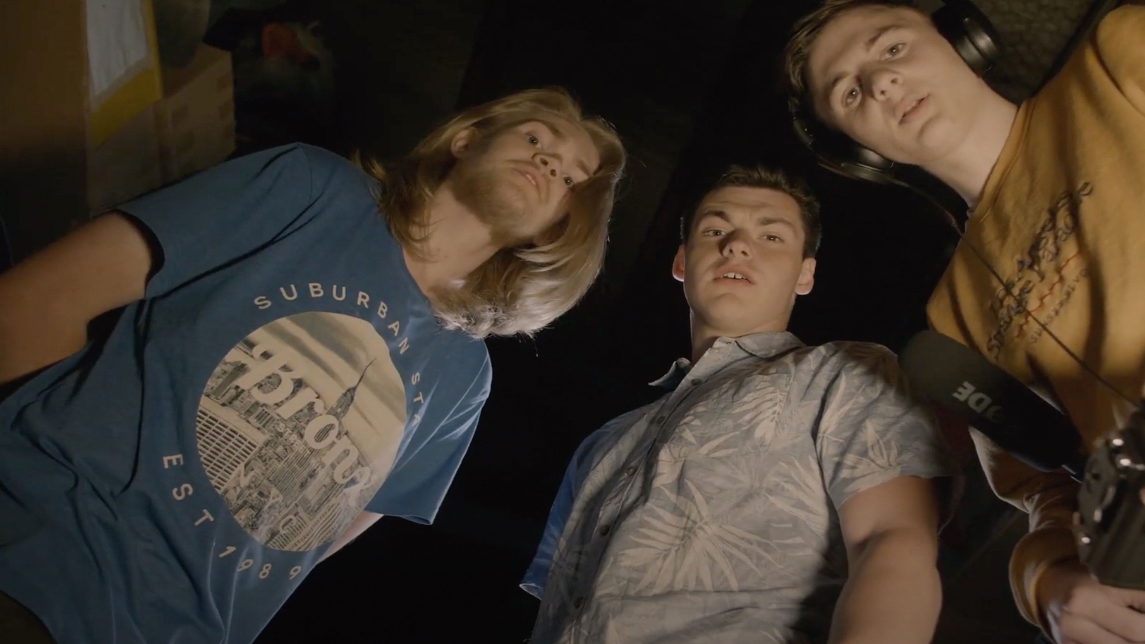 Backdrop for Discontinued