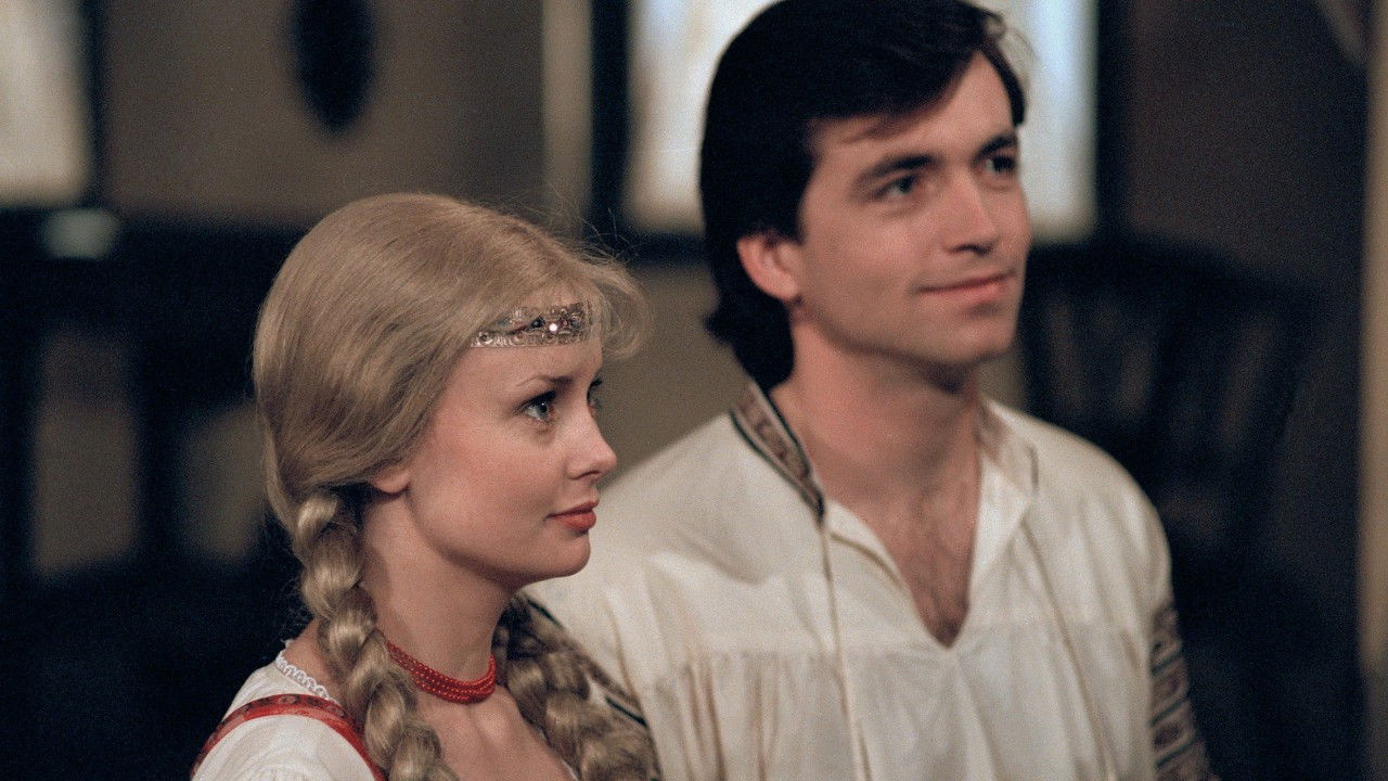 Backdrop for O spanilé Jašince