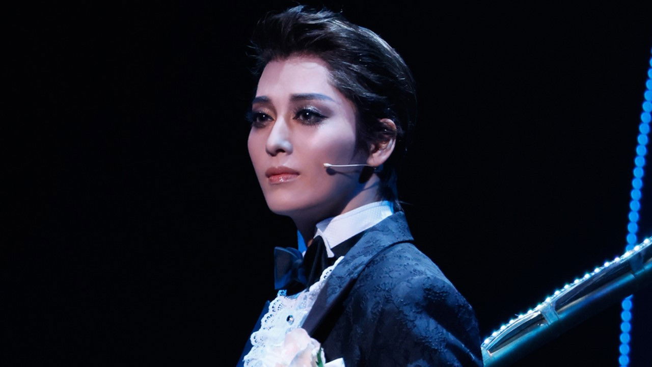 Backdrop for Death Takes a Holiday