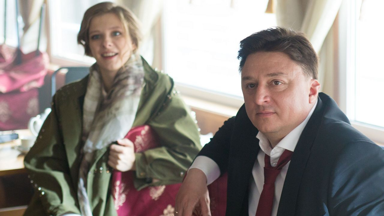 Backdrop for The Cursed Official