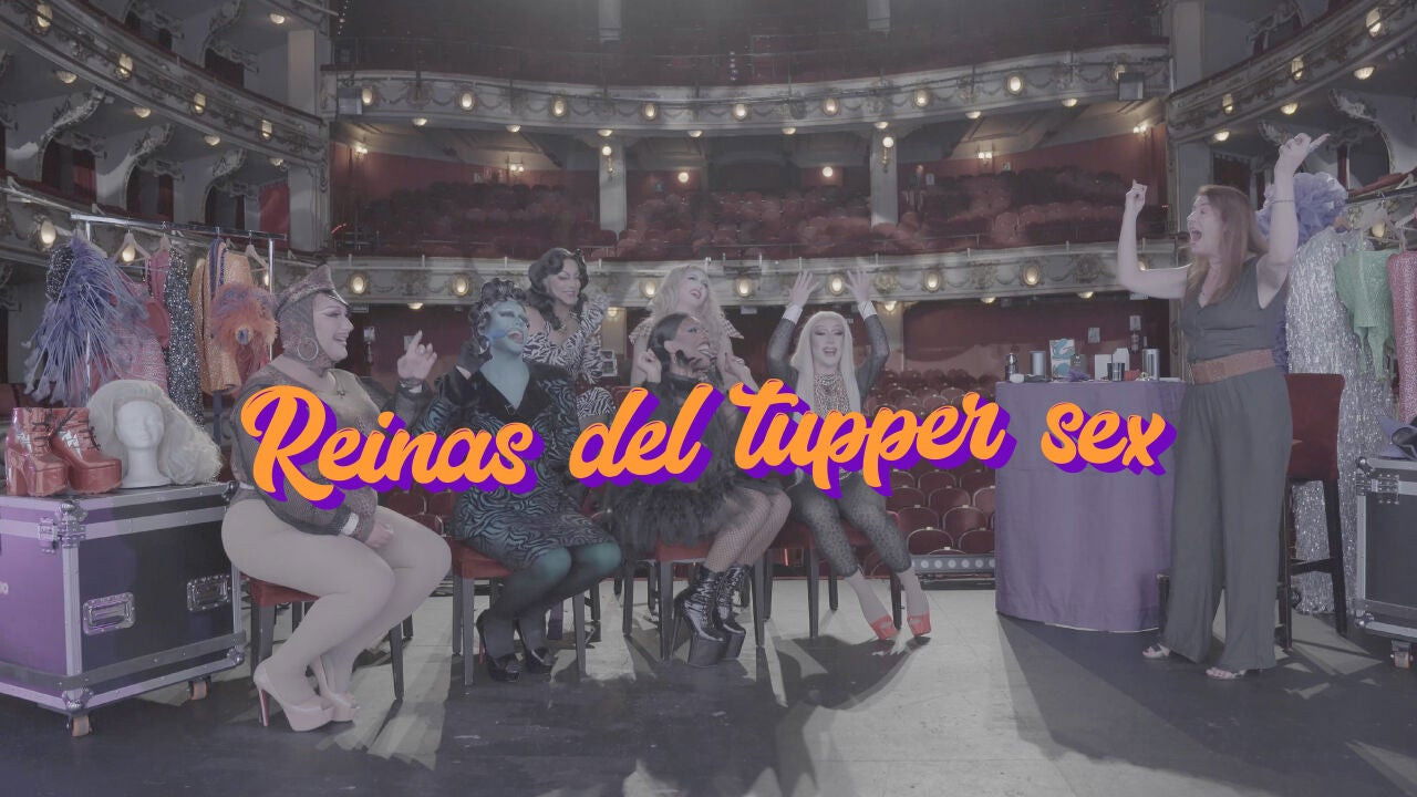 Backdrop for Reinas del tupper sex