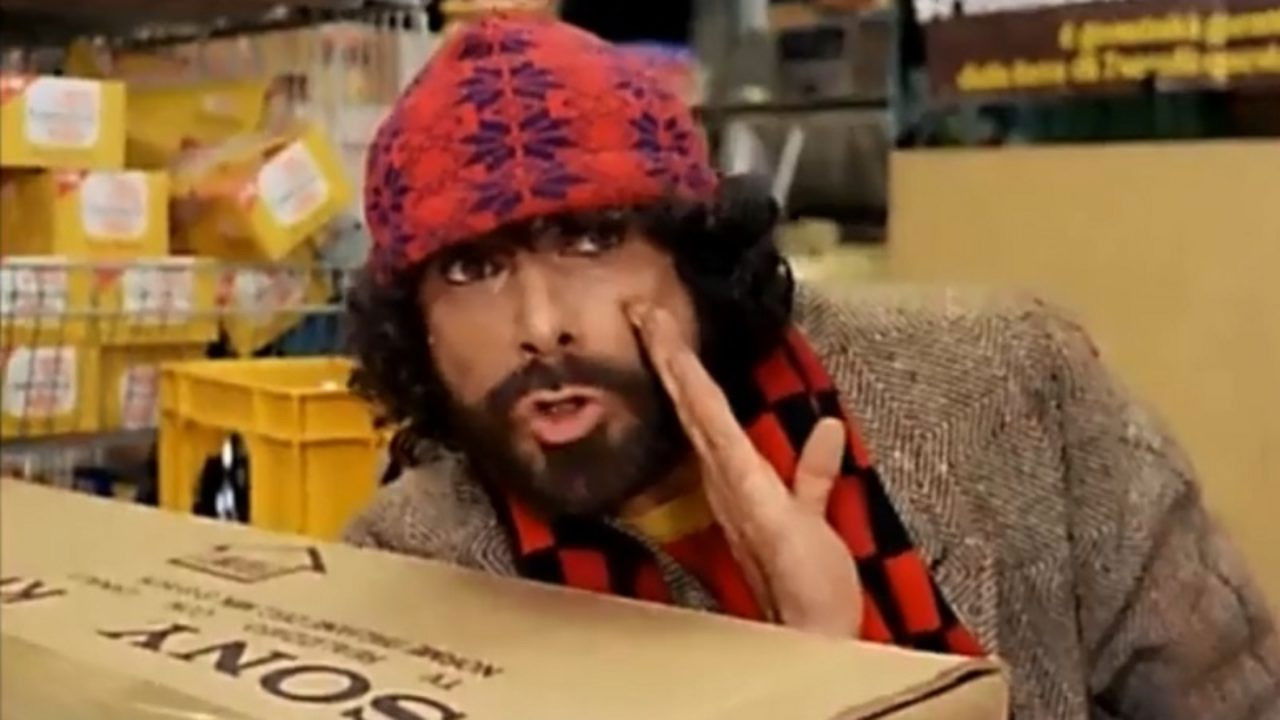 Backdrop for Manolesta