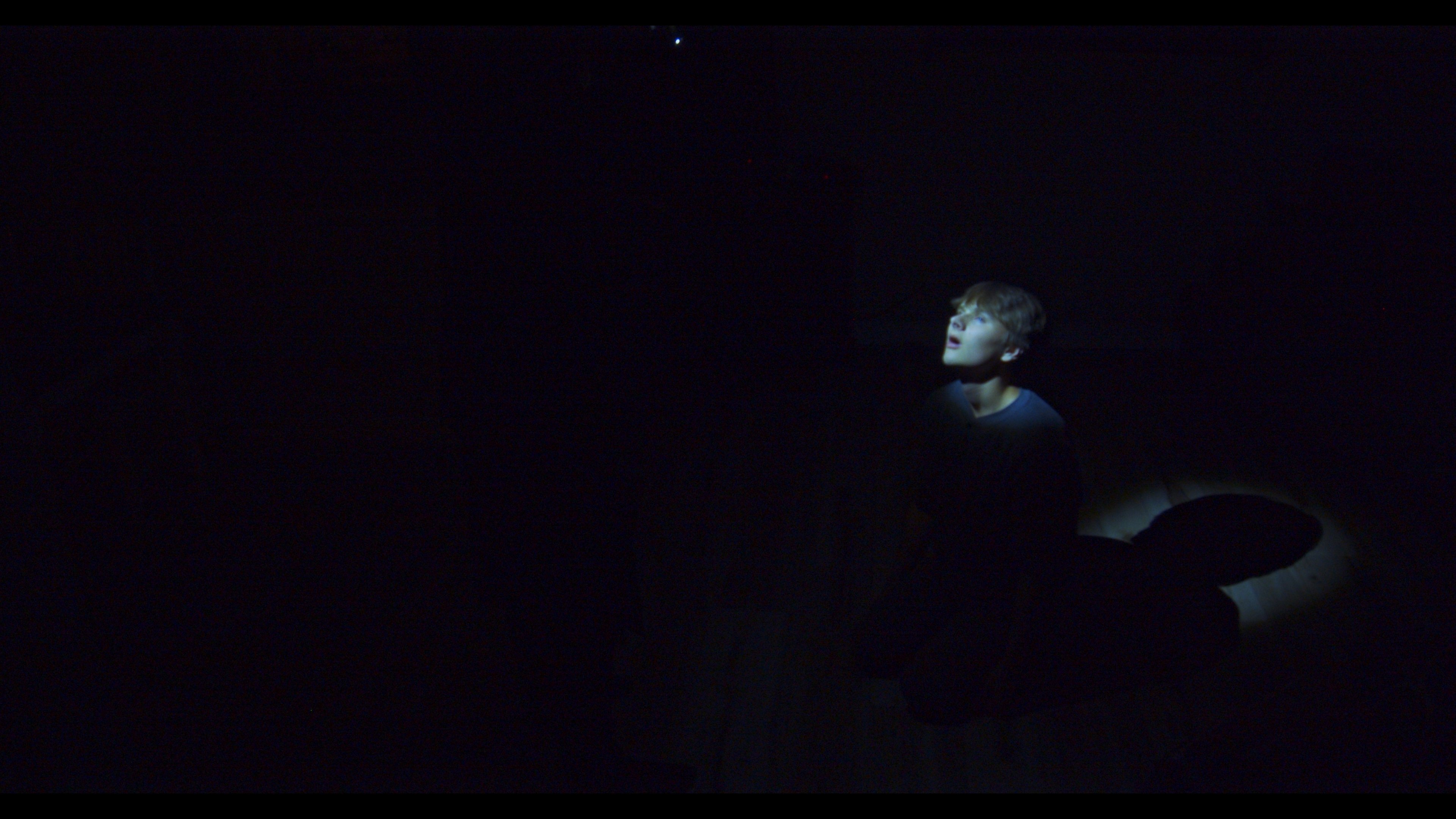 Backdrop for SUI AMANTES