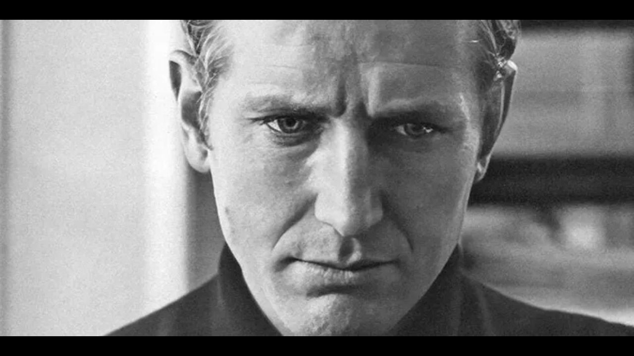 Backdrop for Padre Mugica