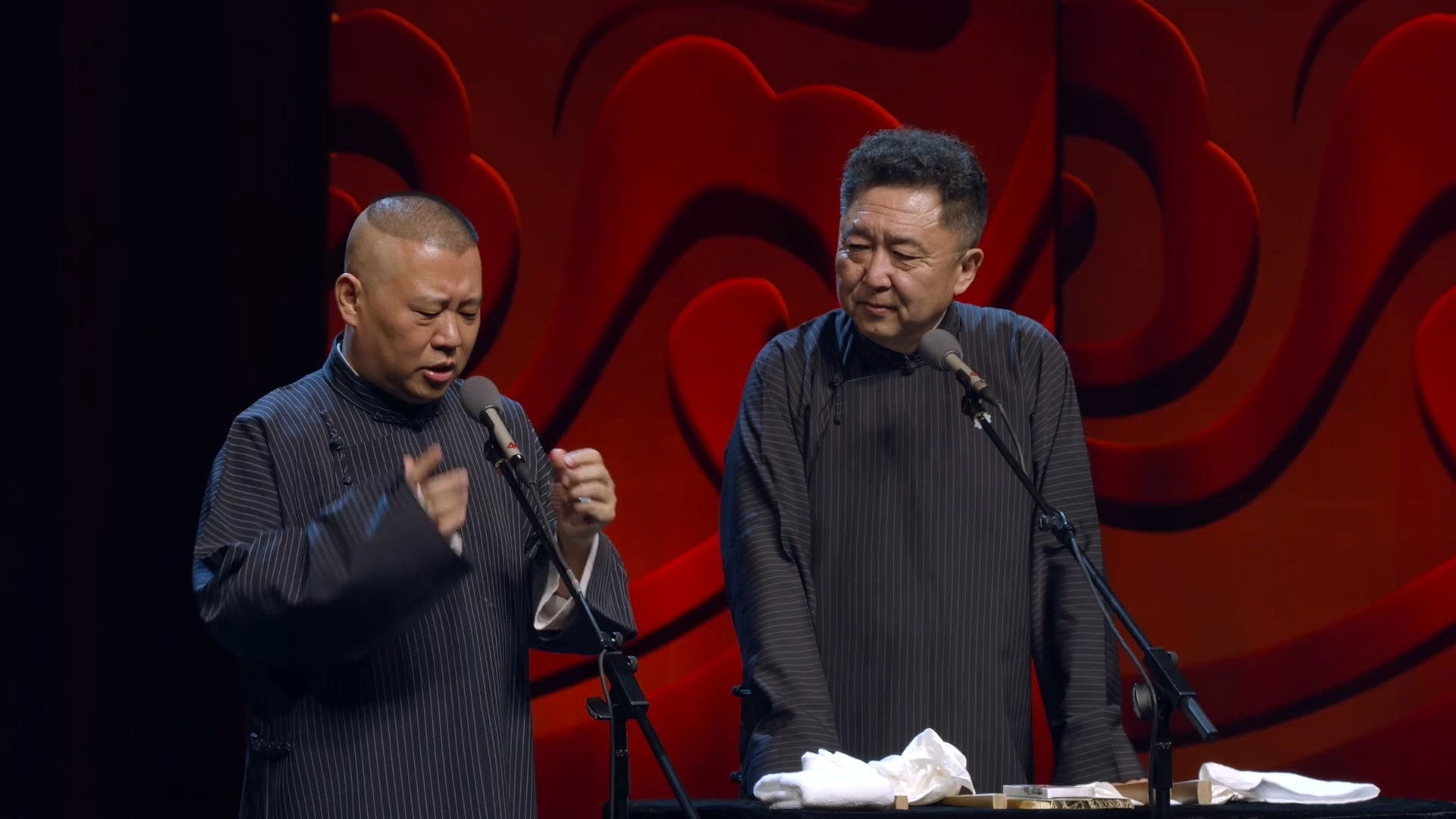 Backdrop for 德云社郭德纲跨年相声专场北展站