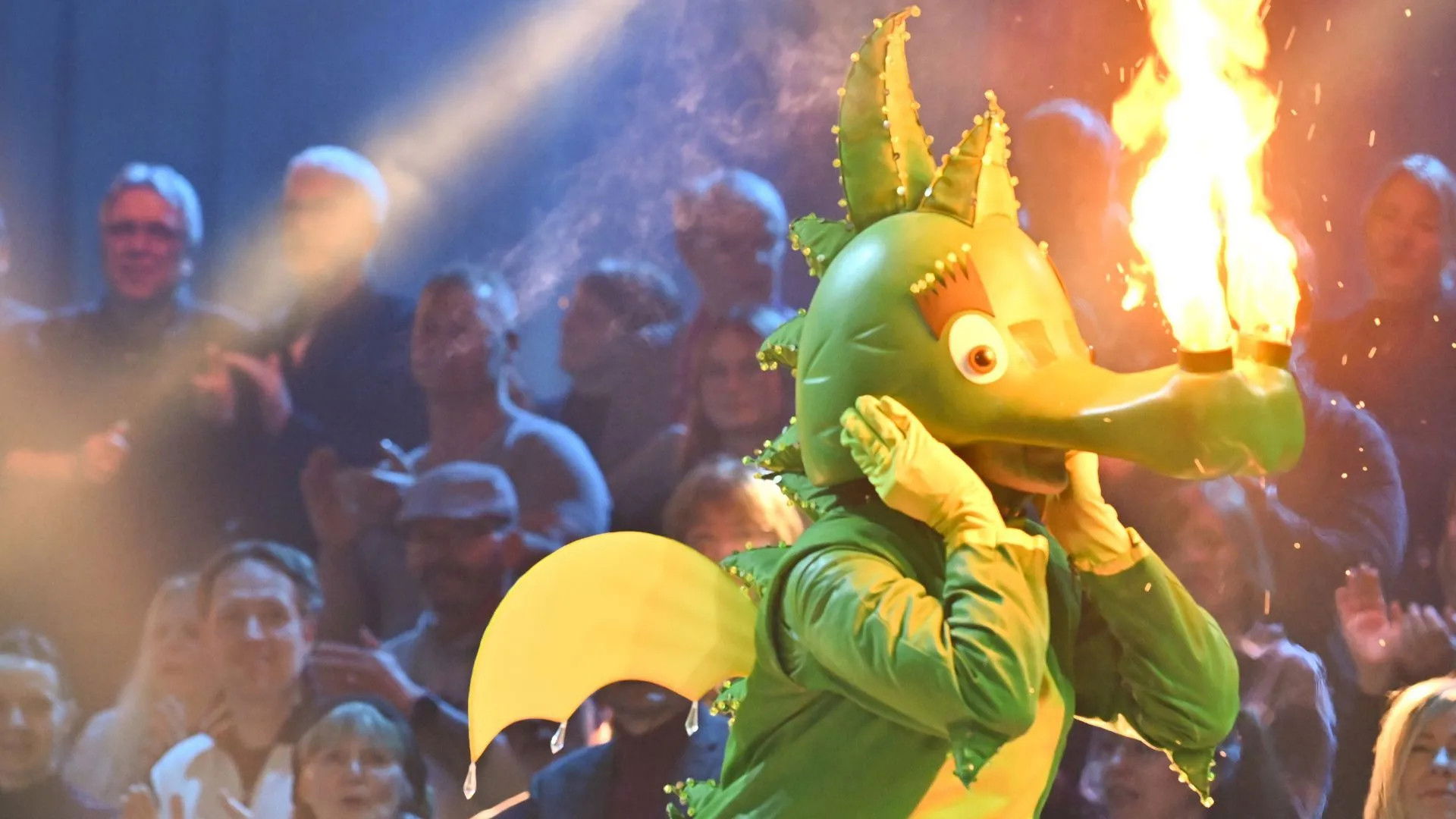 Backdrop for Happy Birthday Tabaluga! Die große Show mit Peter Maffay und Freunden