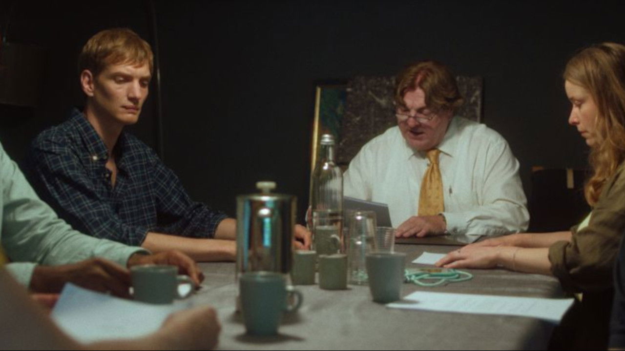 Backdrop for Die Farbe der Luft