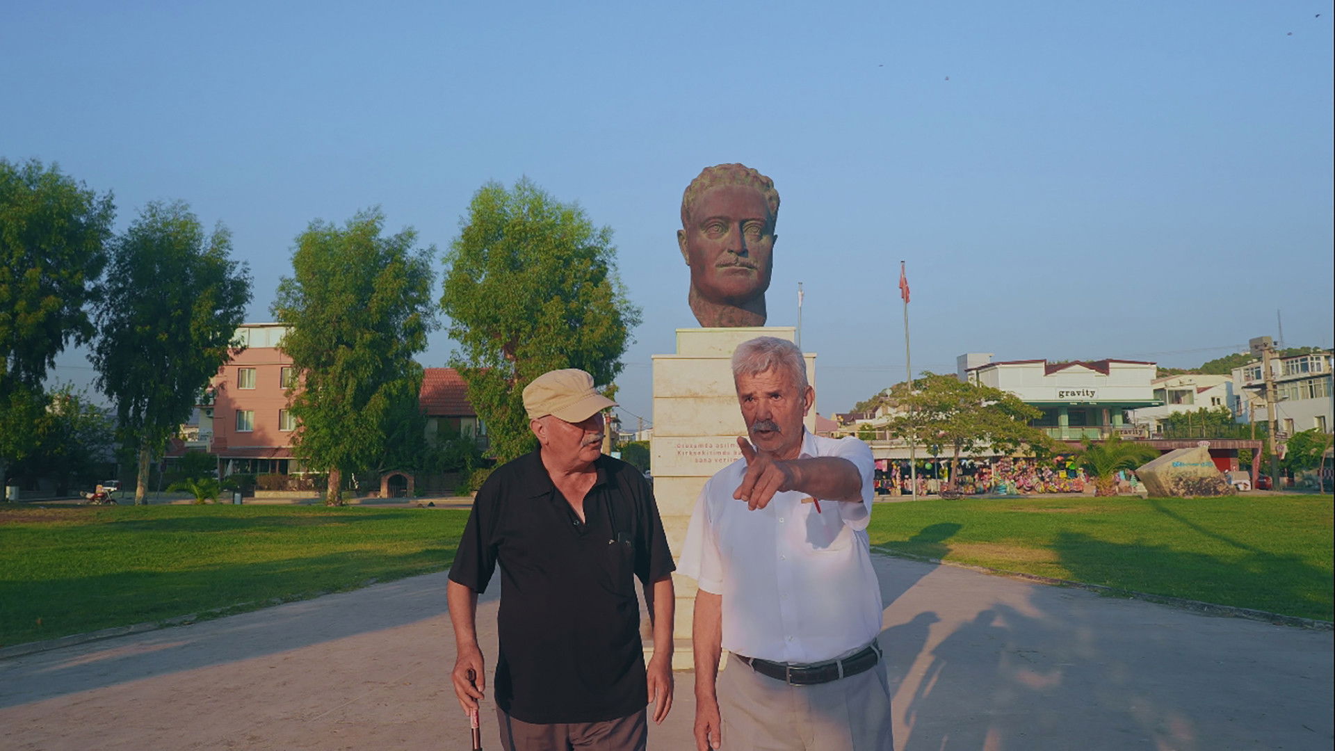 Backdrop for Communist Osman