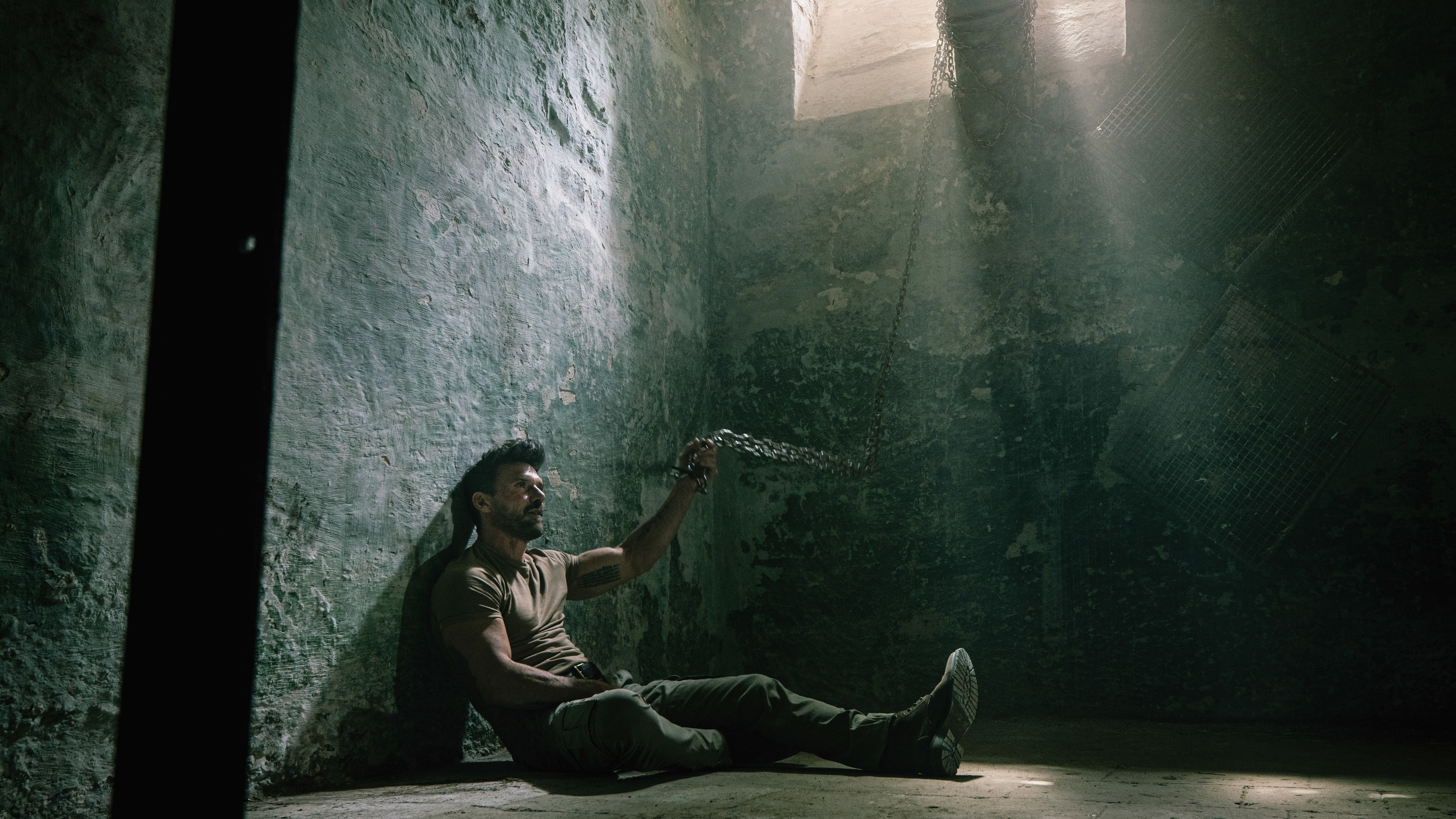 Backdrop for Hounds of War