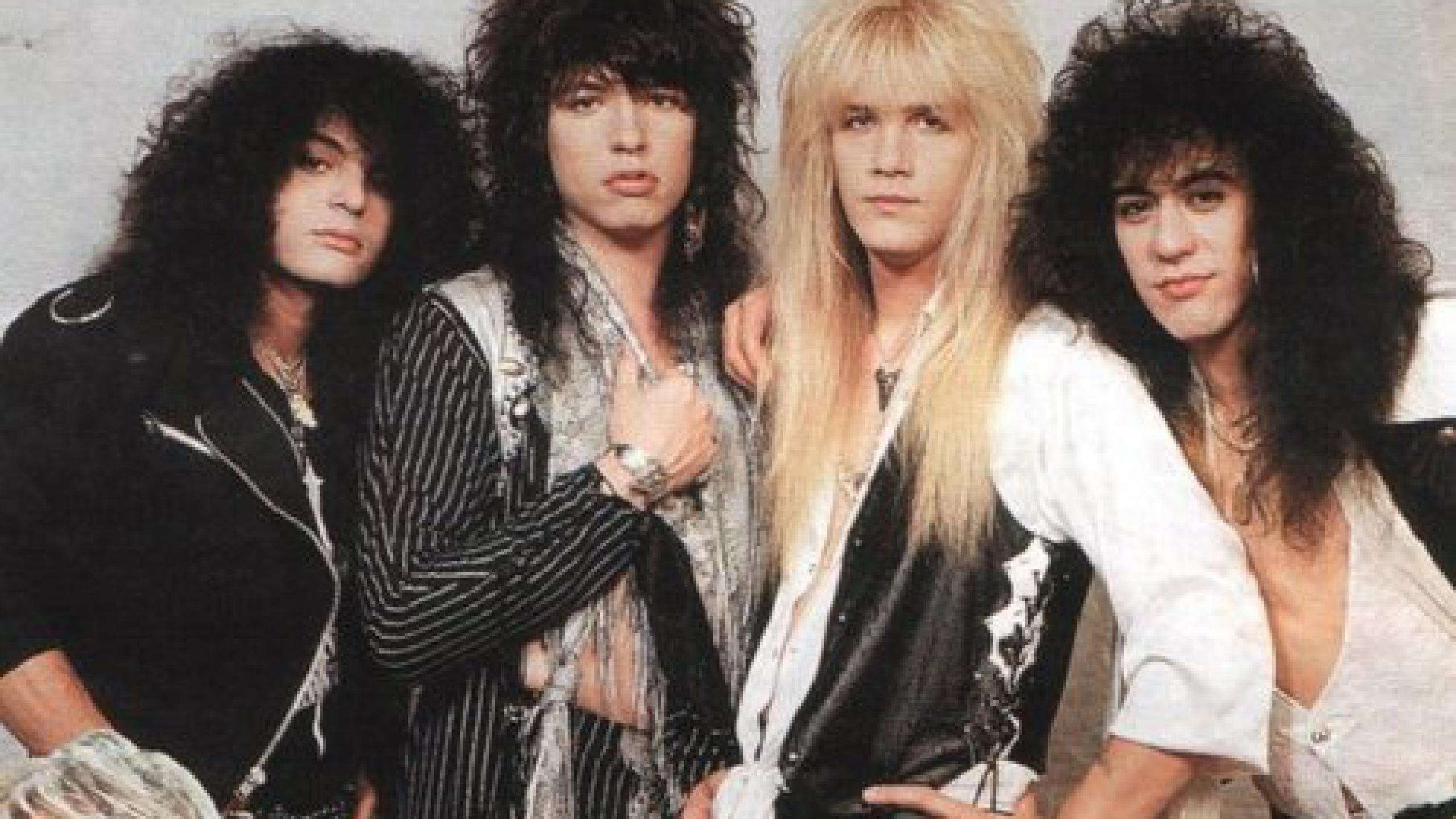 Backdrop for Cinderella: Rocked, Wired & Bluesed: The Greatest Video Hits