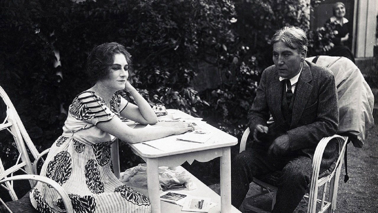 Backdrop for Ernoa's Way