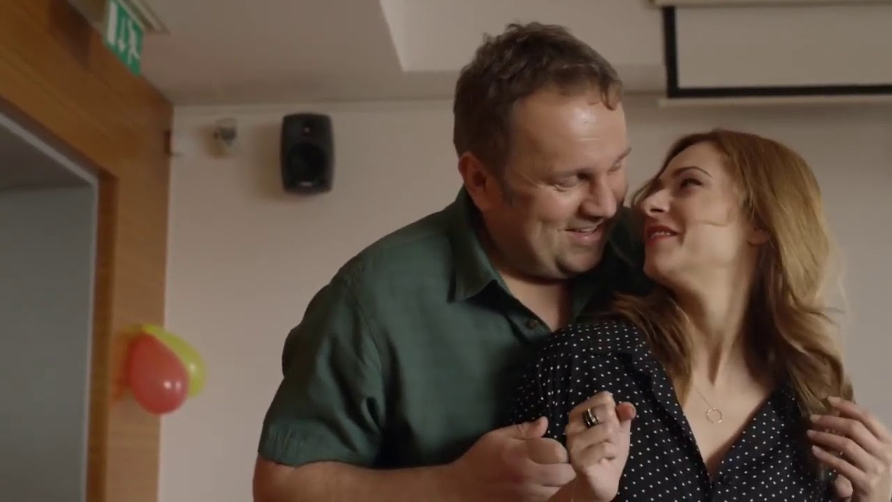 Backdrop for Yes, Dear