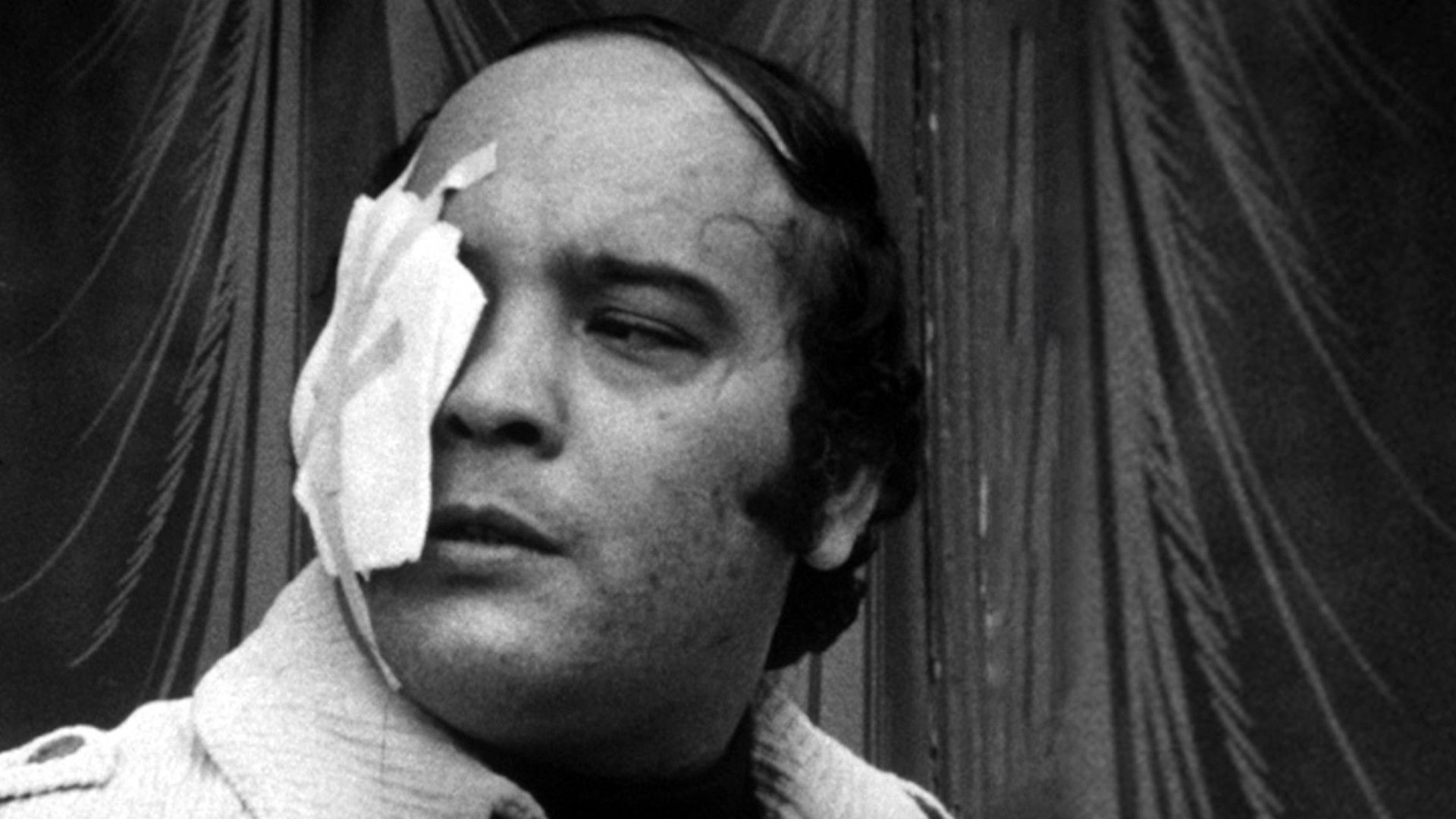 Backdrop for Étoile aux dents ou Poulou le magnifique