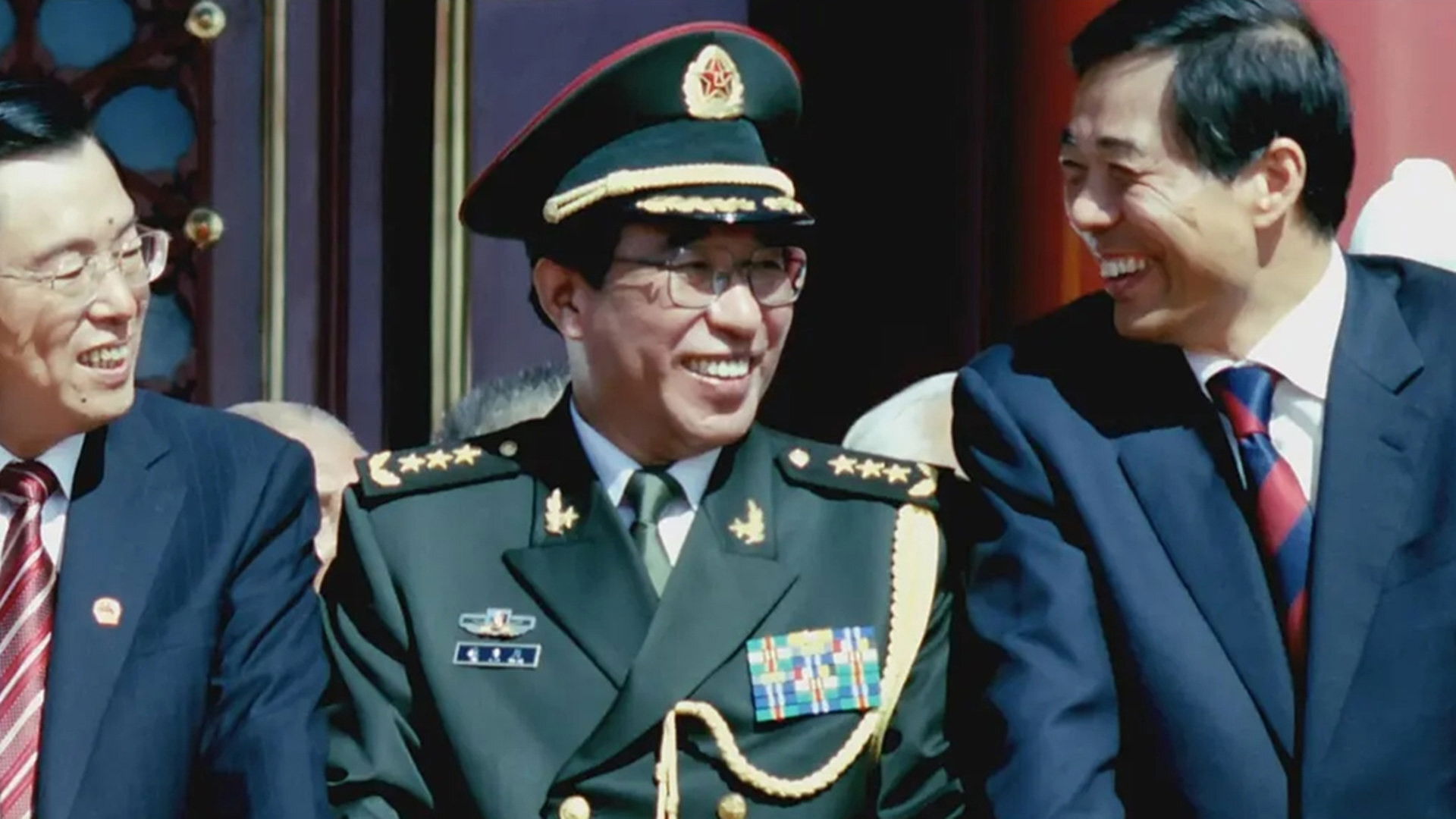 Backdrop for 盛世大阅兵