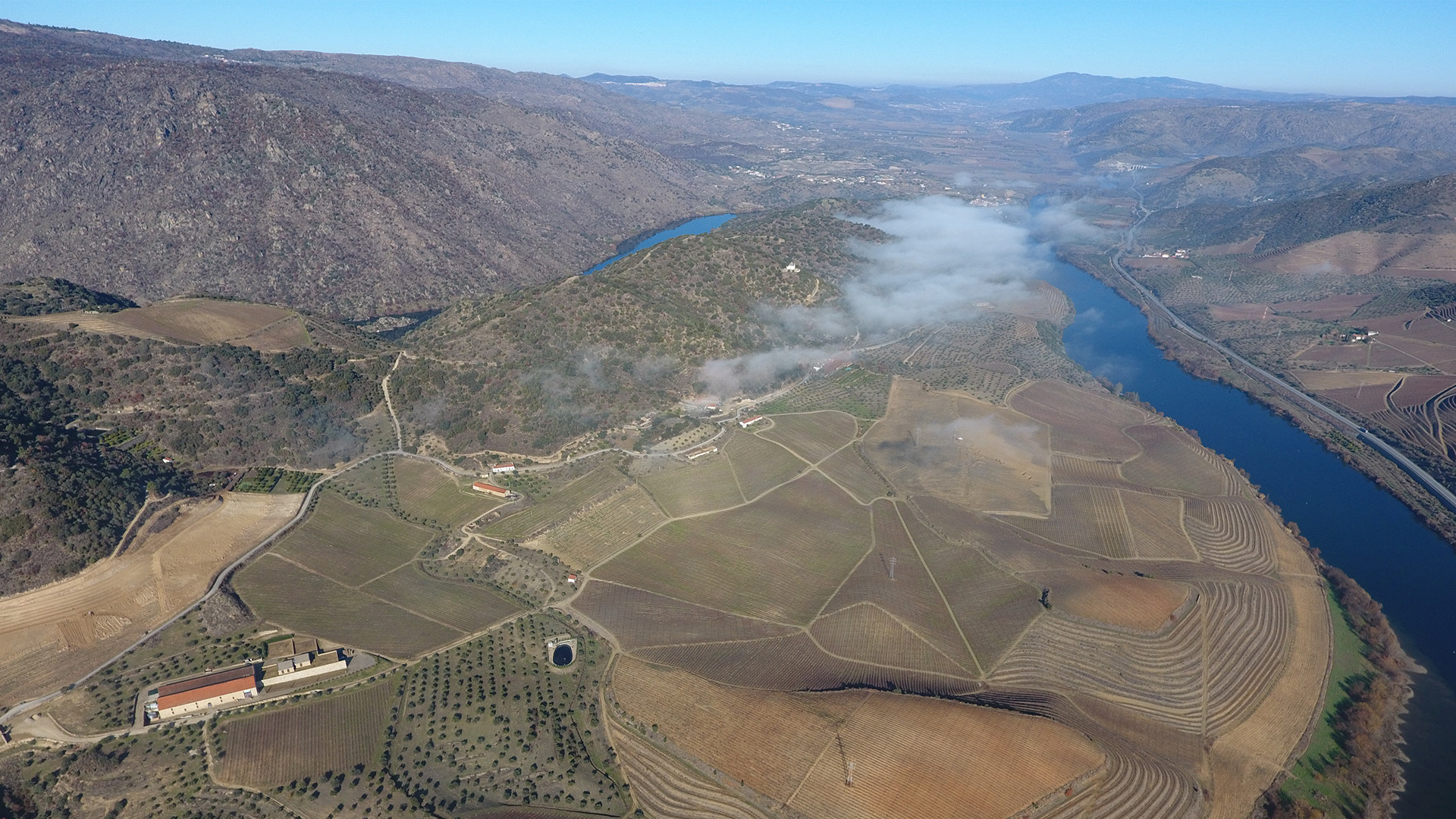 Backdrop for The Douro Boys: Winter Season