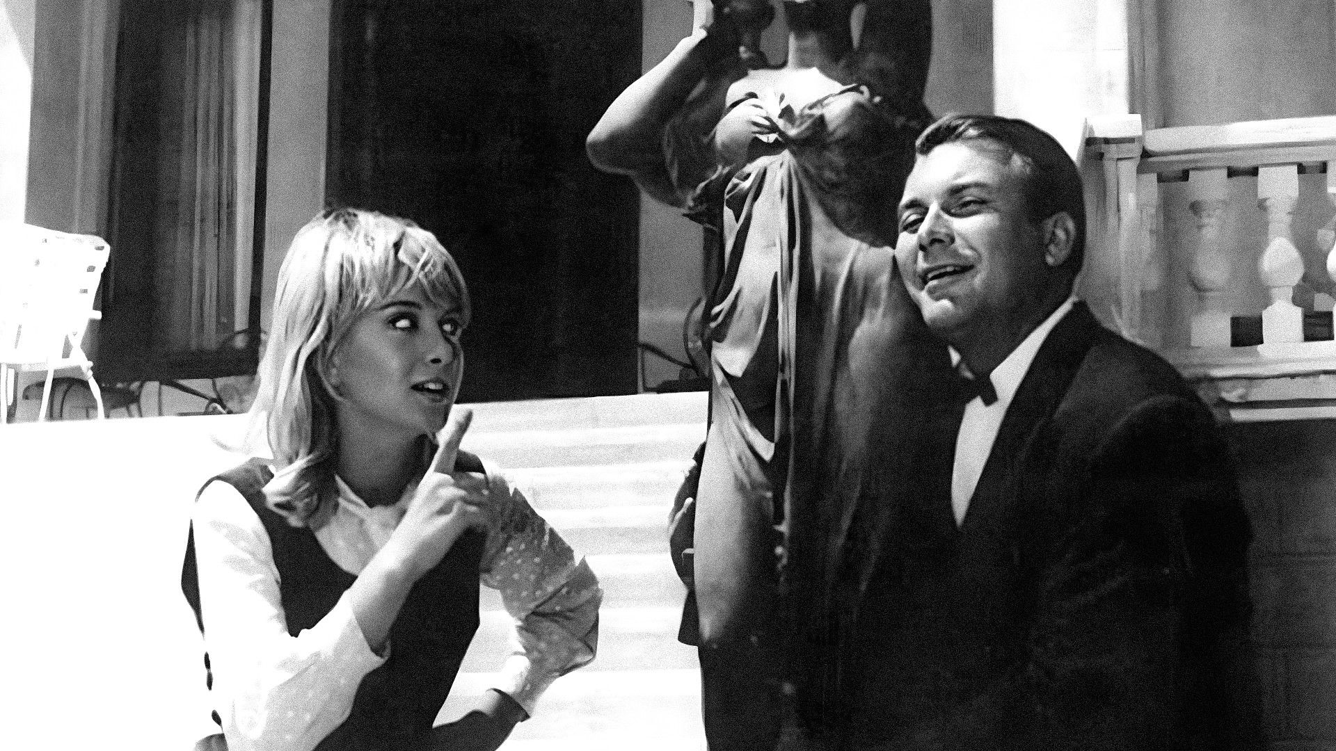 Backdrop for Sahte Nikah