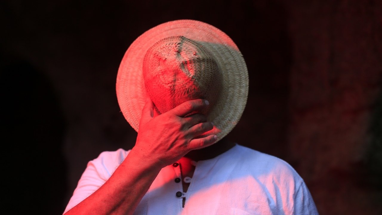 Backdrop for Meu Lugar - Existências Antropizadas Pelos Espaços Trópicos