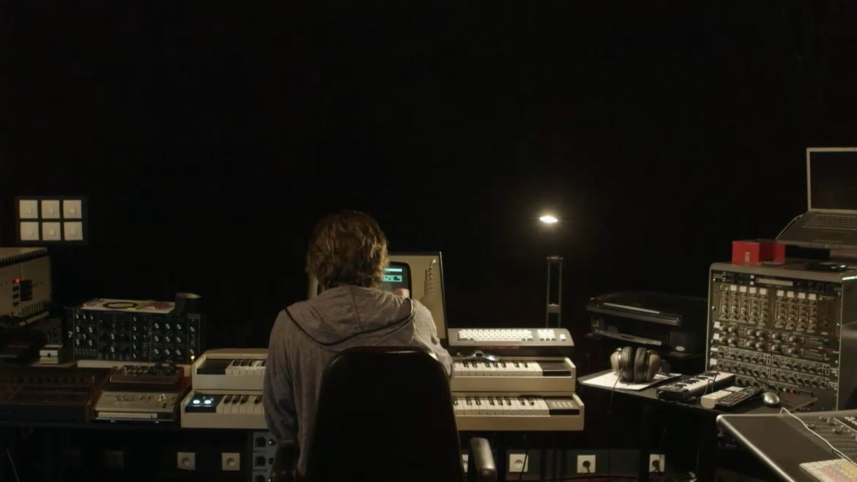 Backdrop for Soundhunters