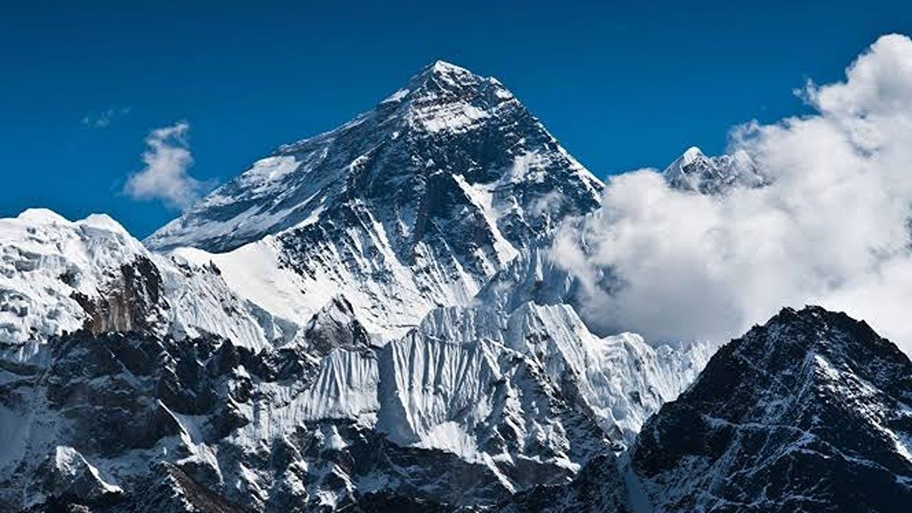 Backdrop for Lost on Everest: The Search for Mallory and Irvine