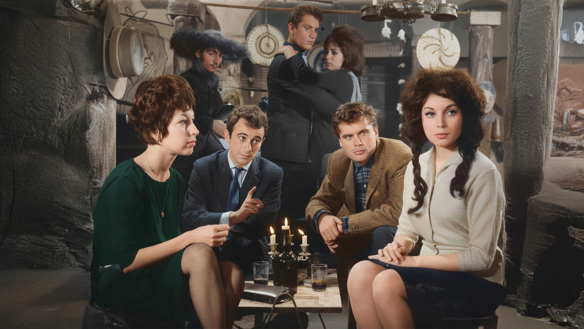 Backdrop for Yakılacak Kitap