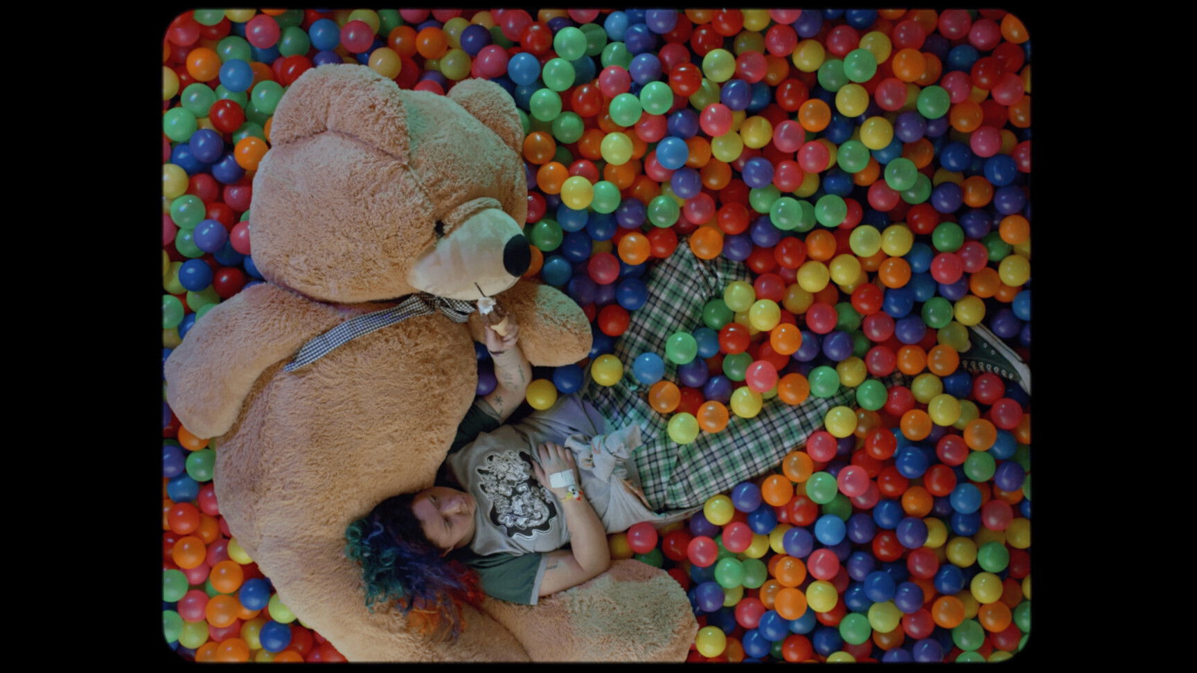 Backdrop for Aurora and the House of Lights