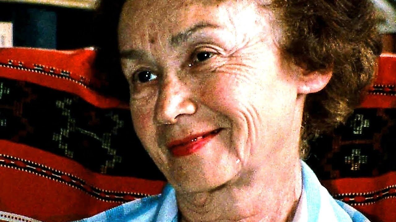 Backdrop for Shoah: Four Sisters