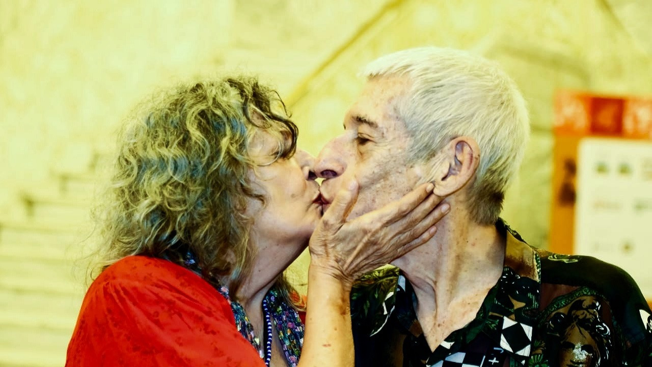 Backdrop for O Amor Dentro da Câmera