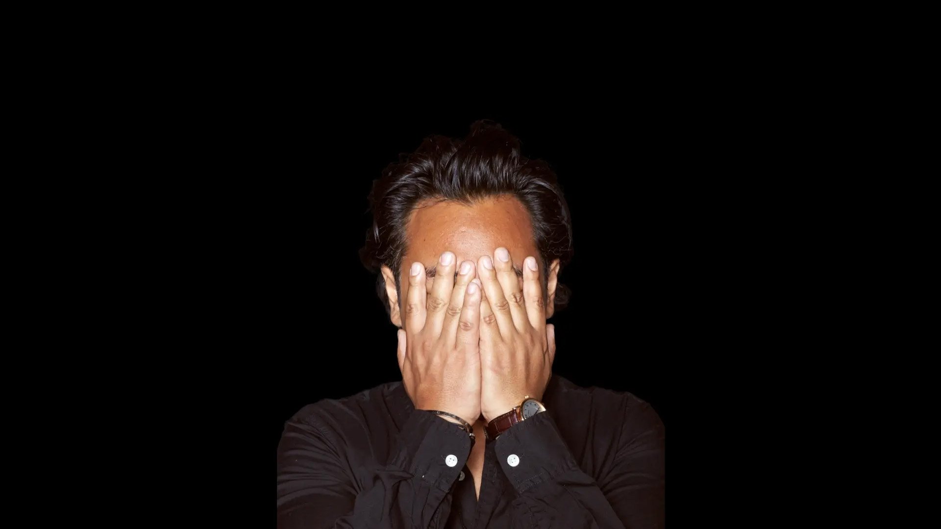 Backdrop for Daniël Arends: Thuis praat ik bijna nooit