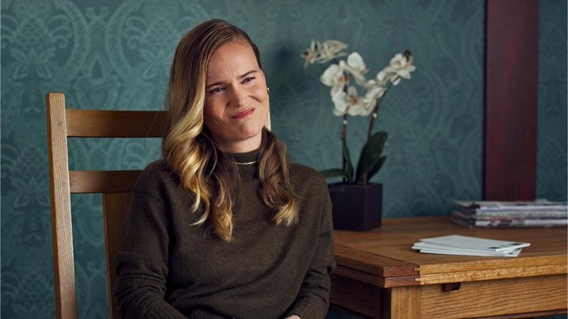 Backdrop for A Bloody Mess