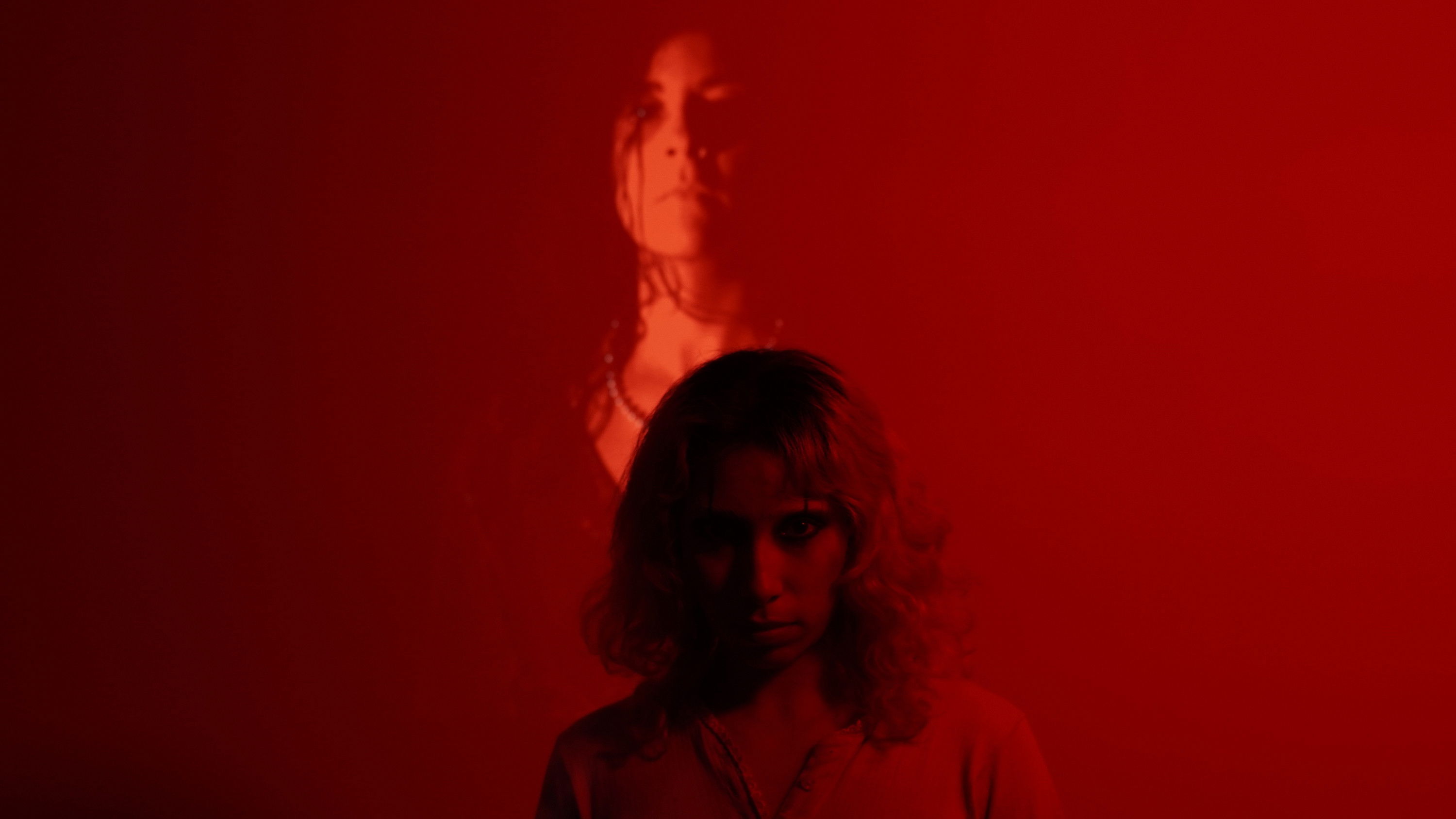 Backdrop for Borgoño