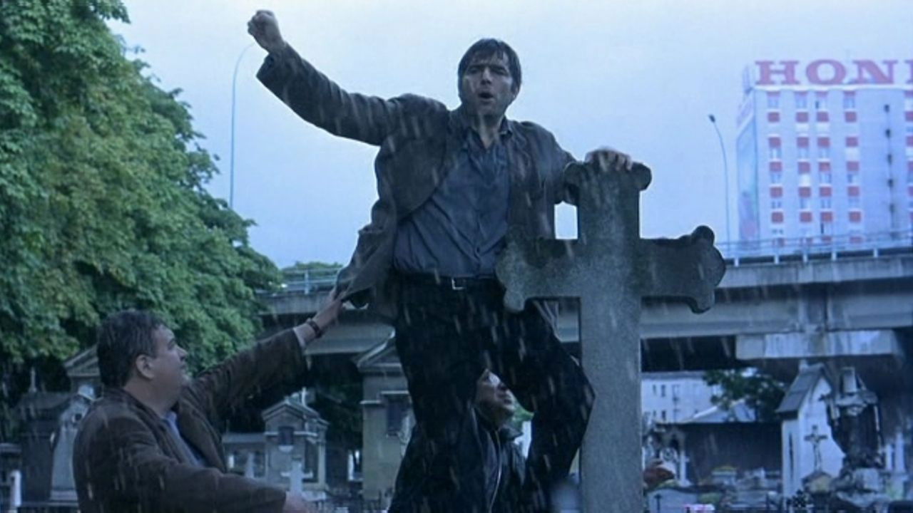 Backdrop for À mort la mort !