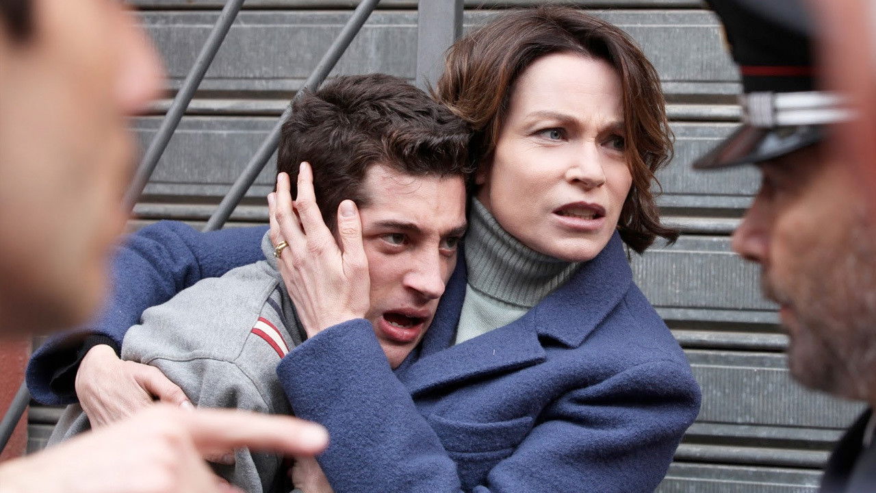 Backdrop for Abbraccialo per me