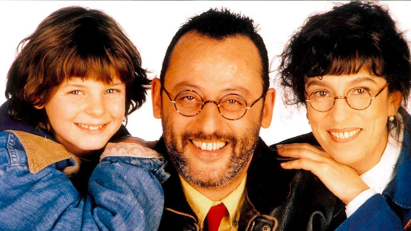 Backdrop for Loulou graffiti