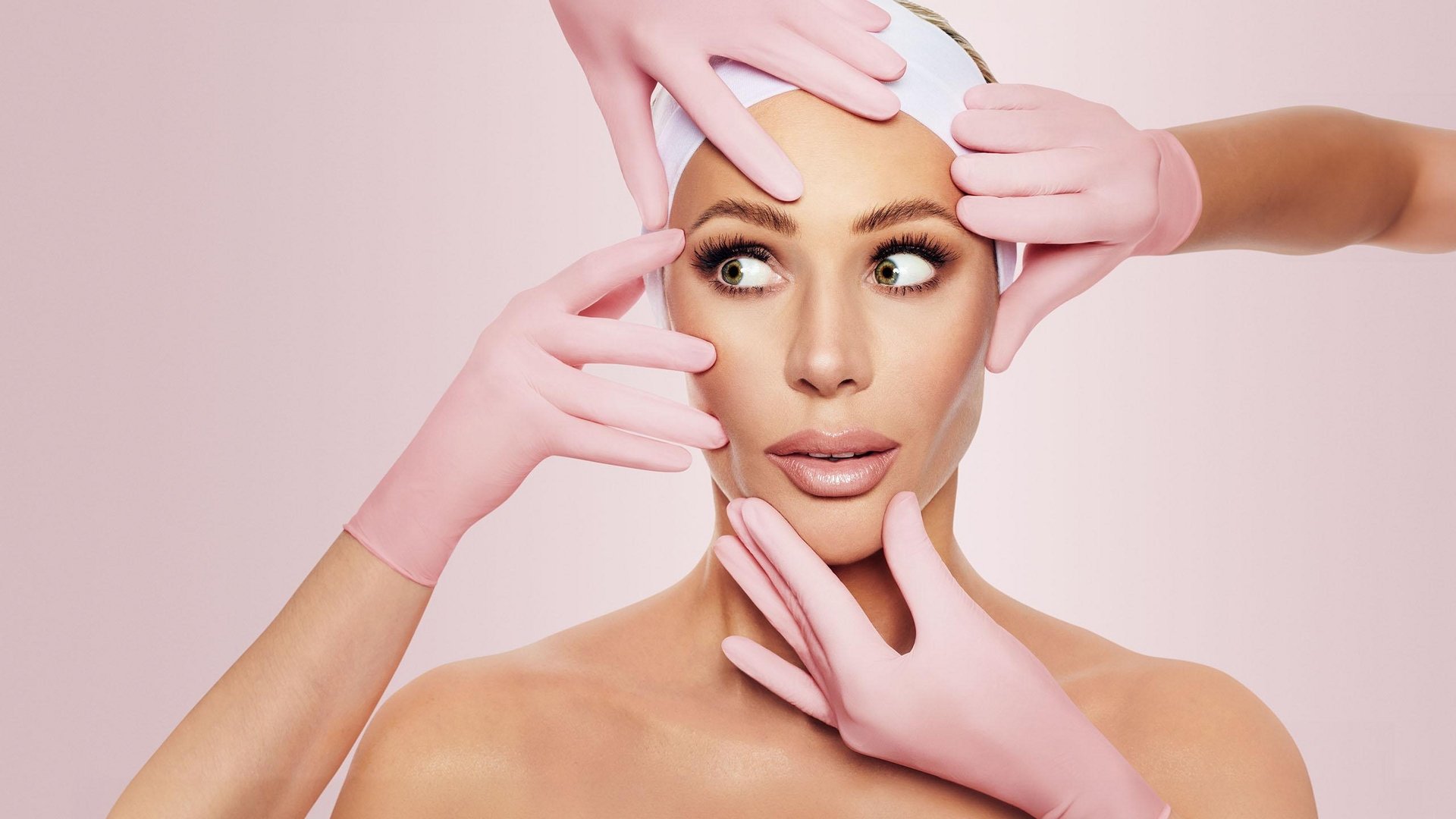 Backdrop for Olivia Attwood: The Price of Perfection