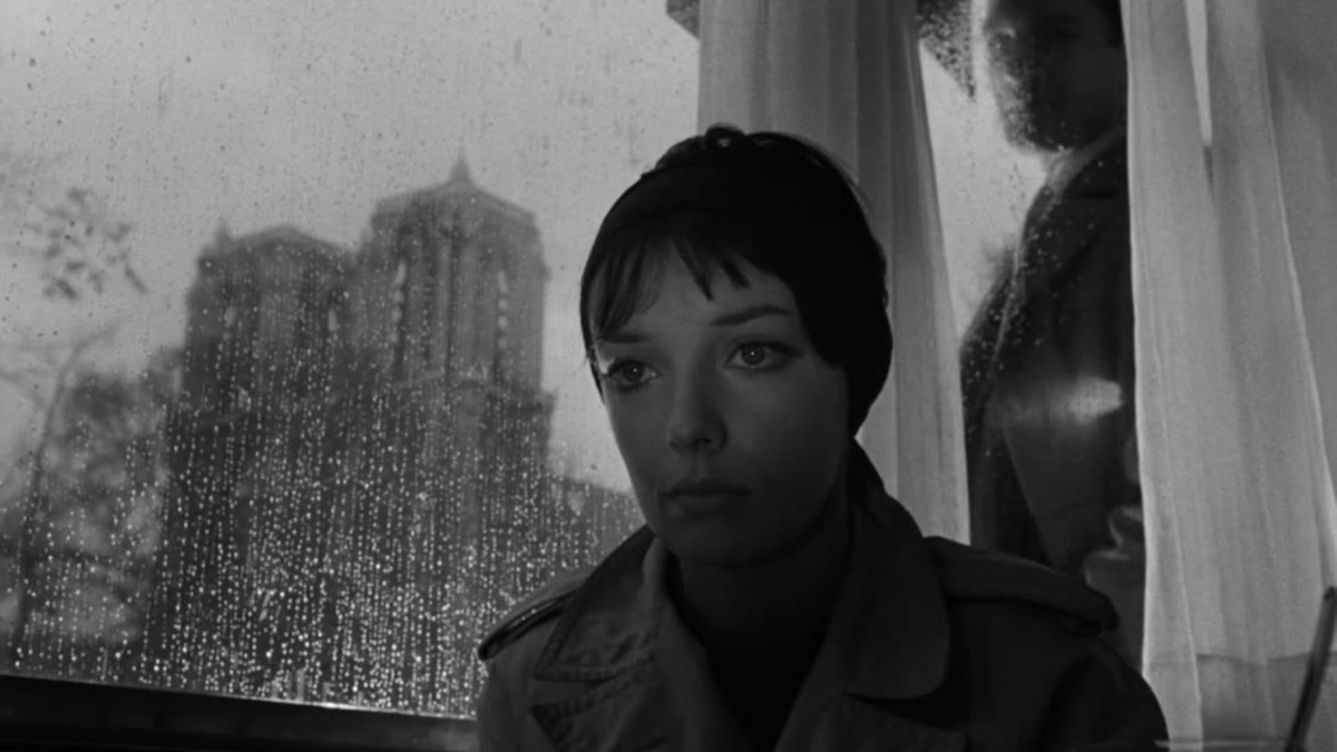 Backdrop for The Girl with the Golden Eyes