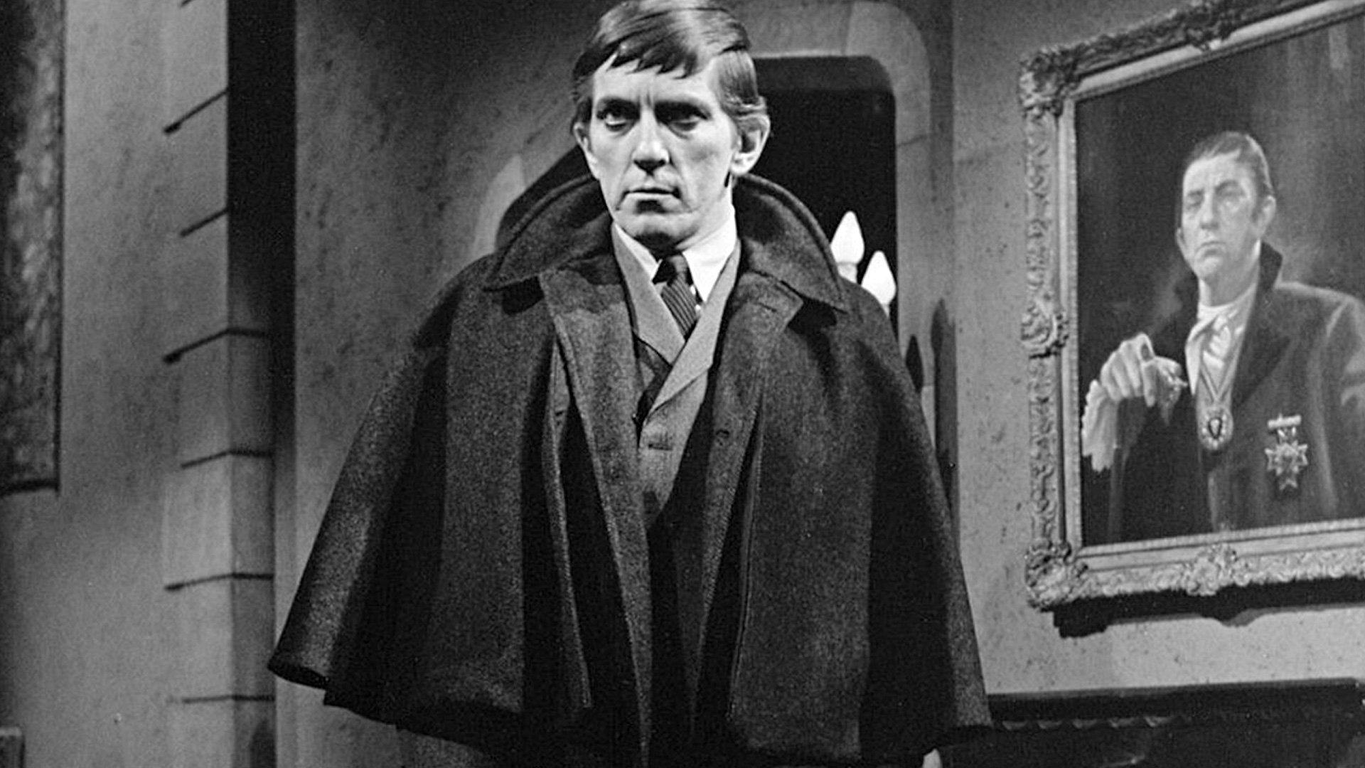 Backdrop for Dark Shadows: The Vampire Curse