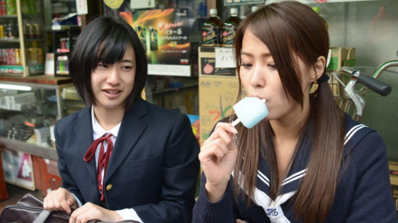Backdrop for Junjō nurashi, aijō kurashi