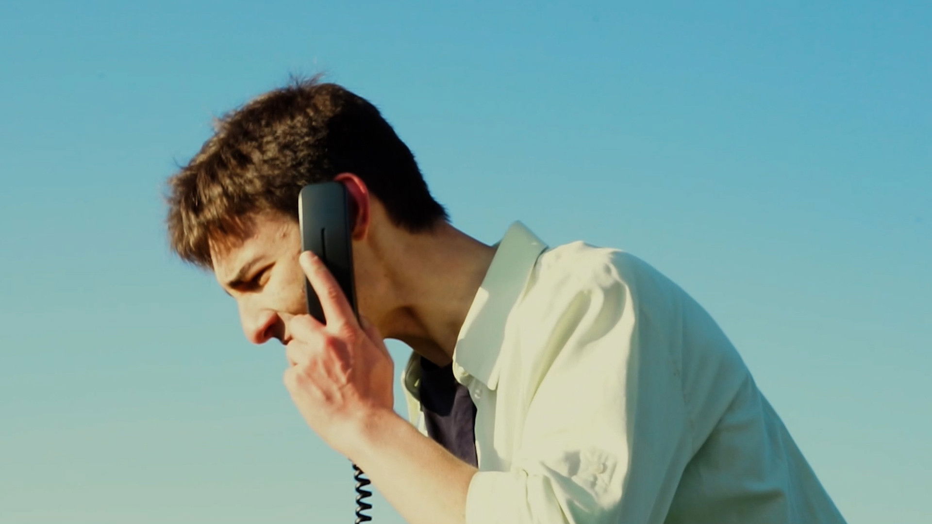 Backdrop for Crois moi ton frère qui t'aime