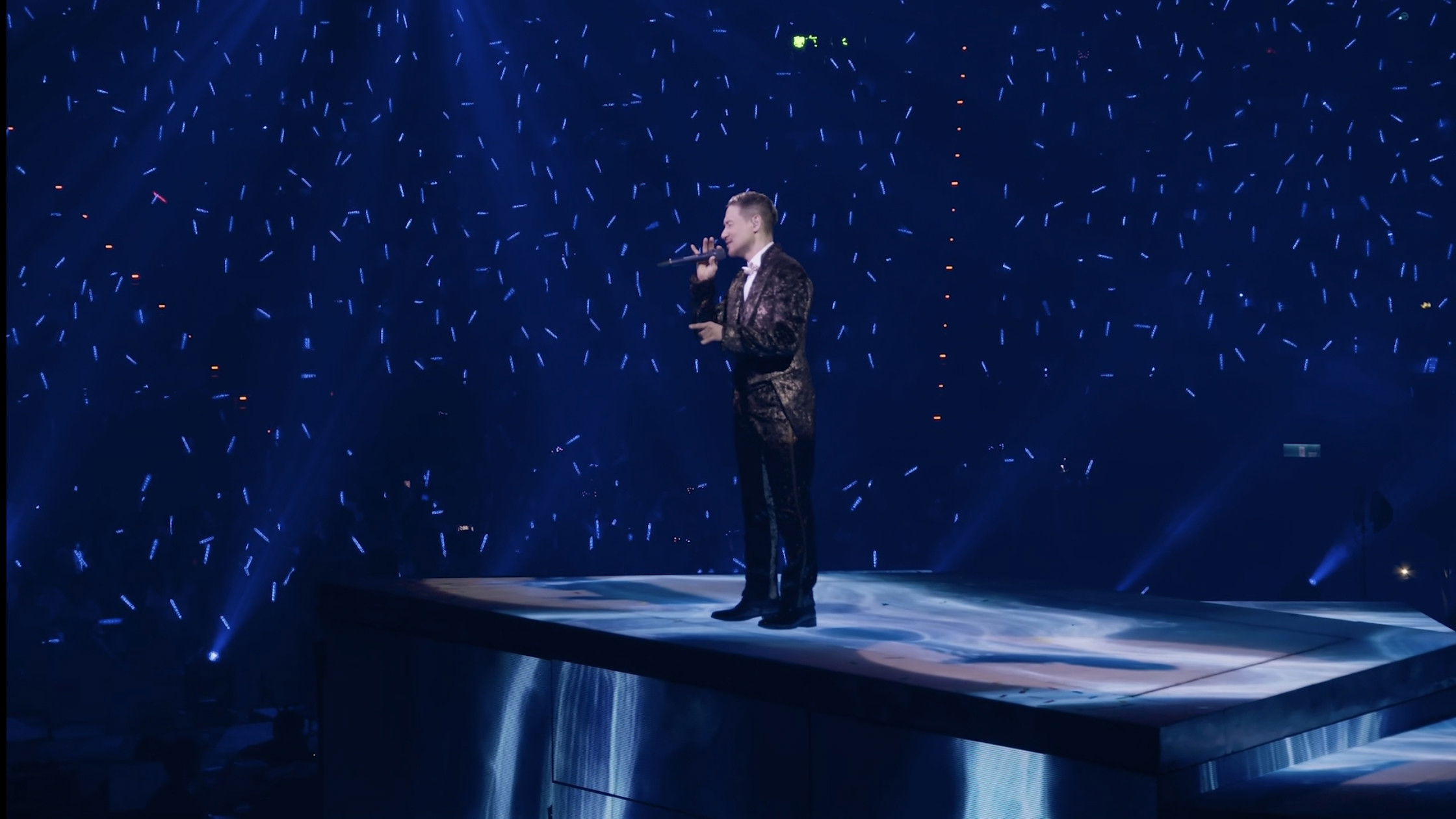 Backdrop for Jacky Cheung A Classic Tour Live in TAIPEI