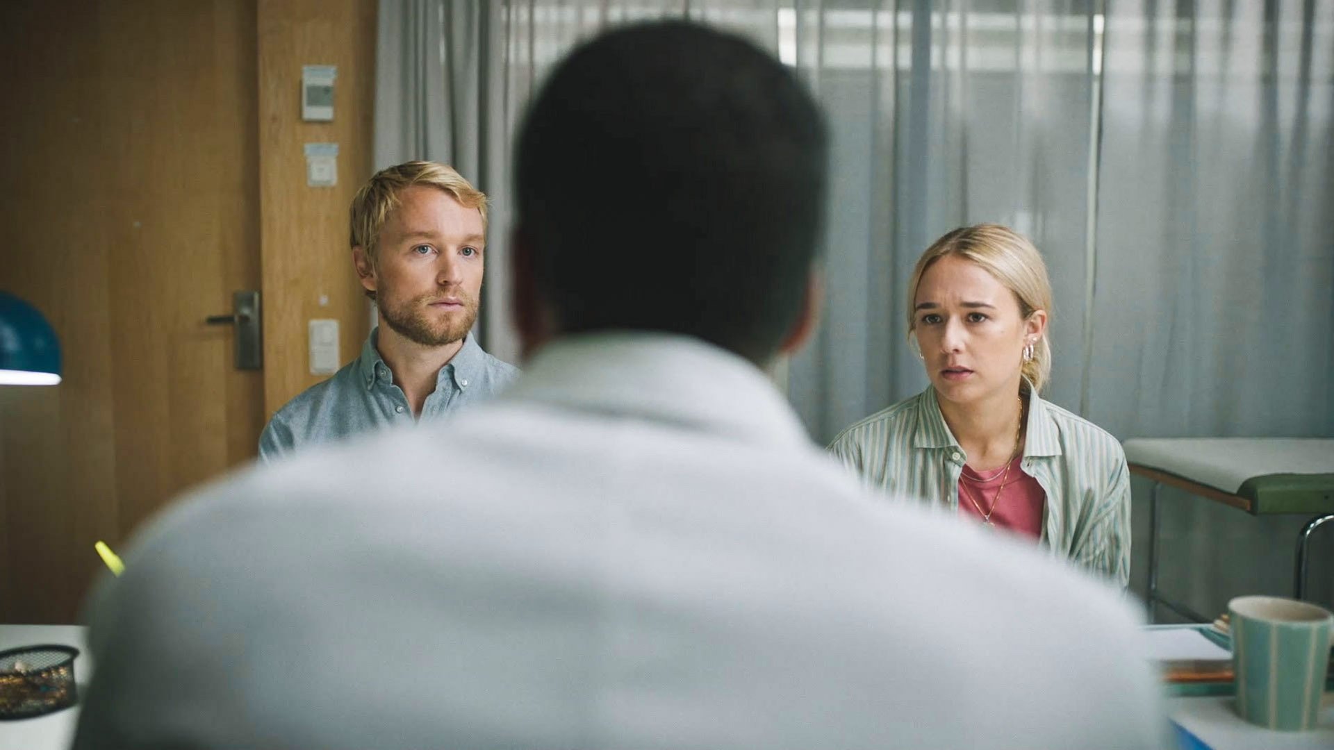 Backdrop for Alla utom vi